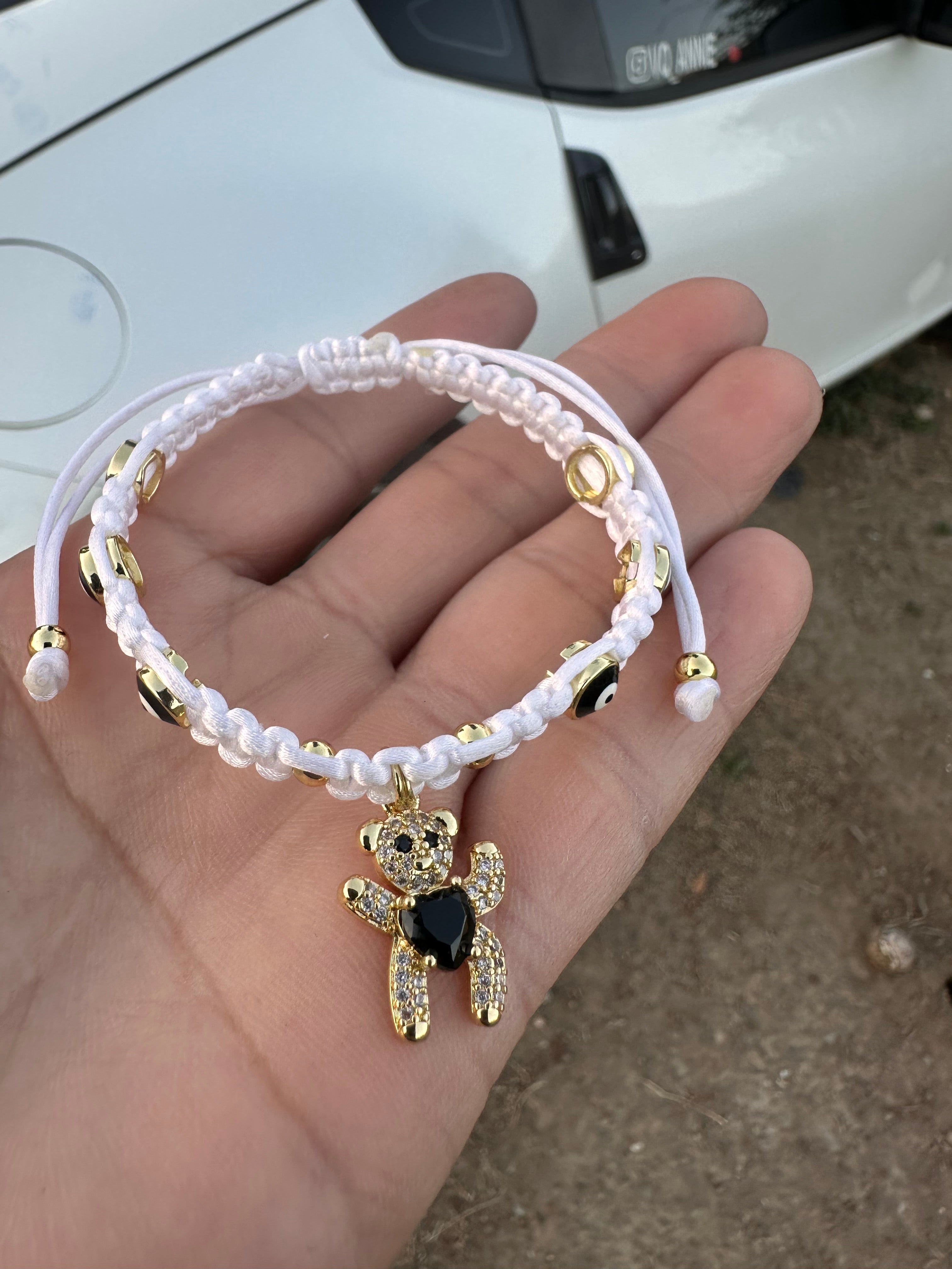 Pulsera Osito de Protección – Pureza y Fortaleza