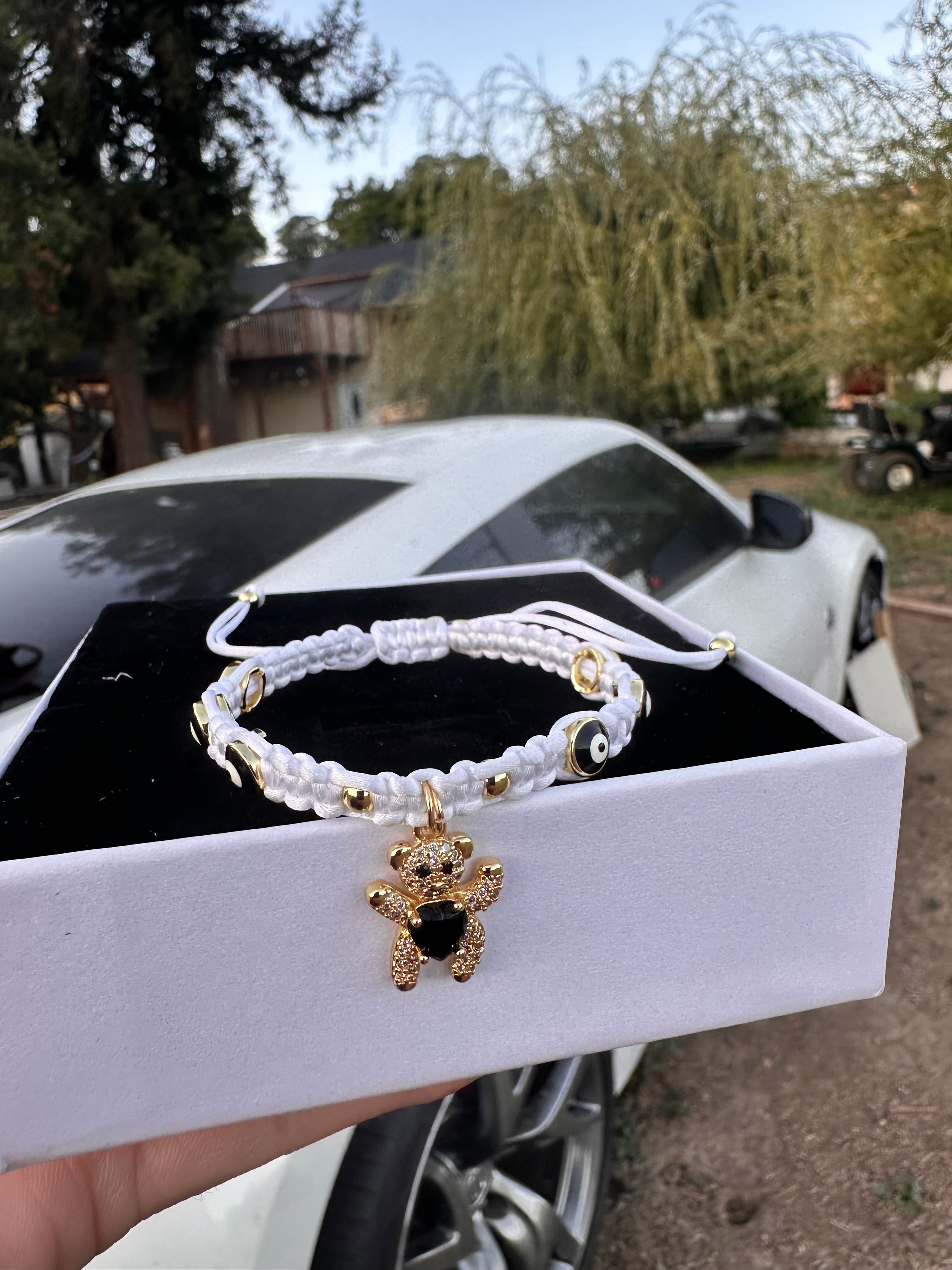 Pulsera Osito de Protección – Pureza y Fortaleza