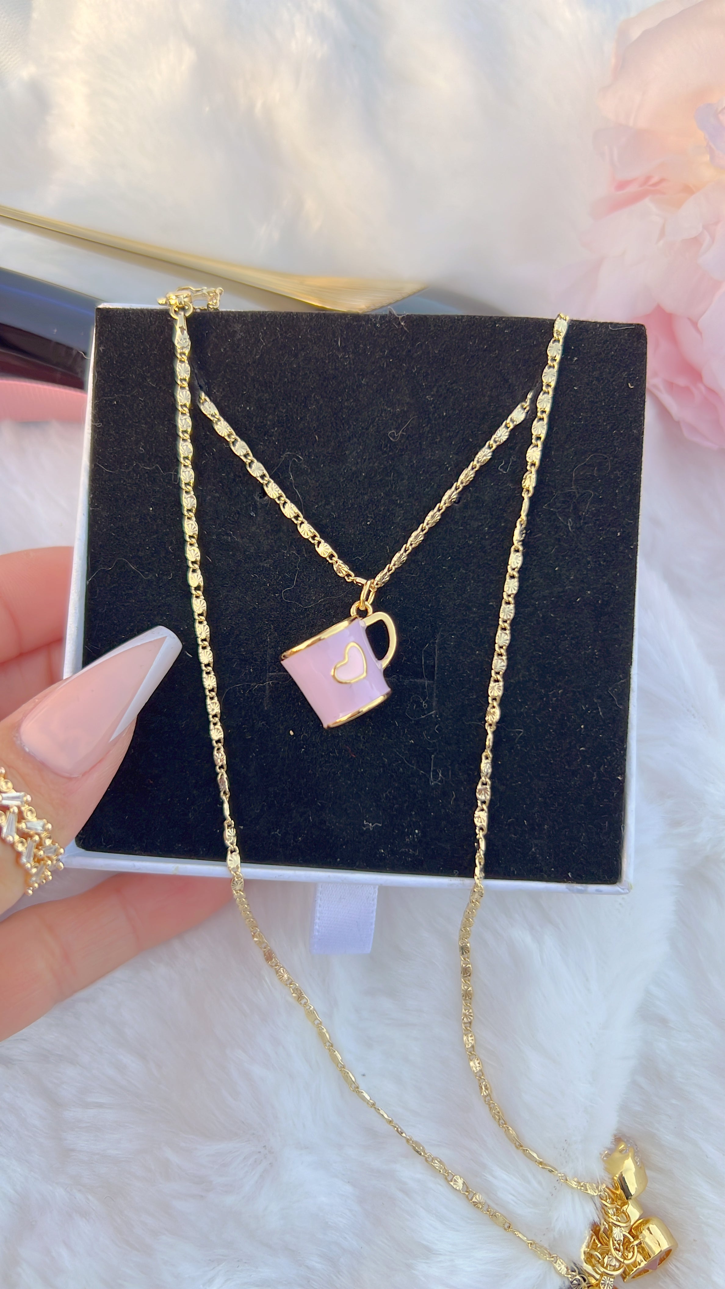 Alice in Wonderland Necklace