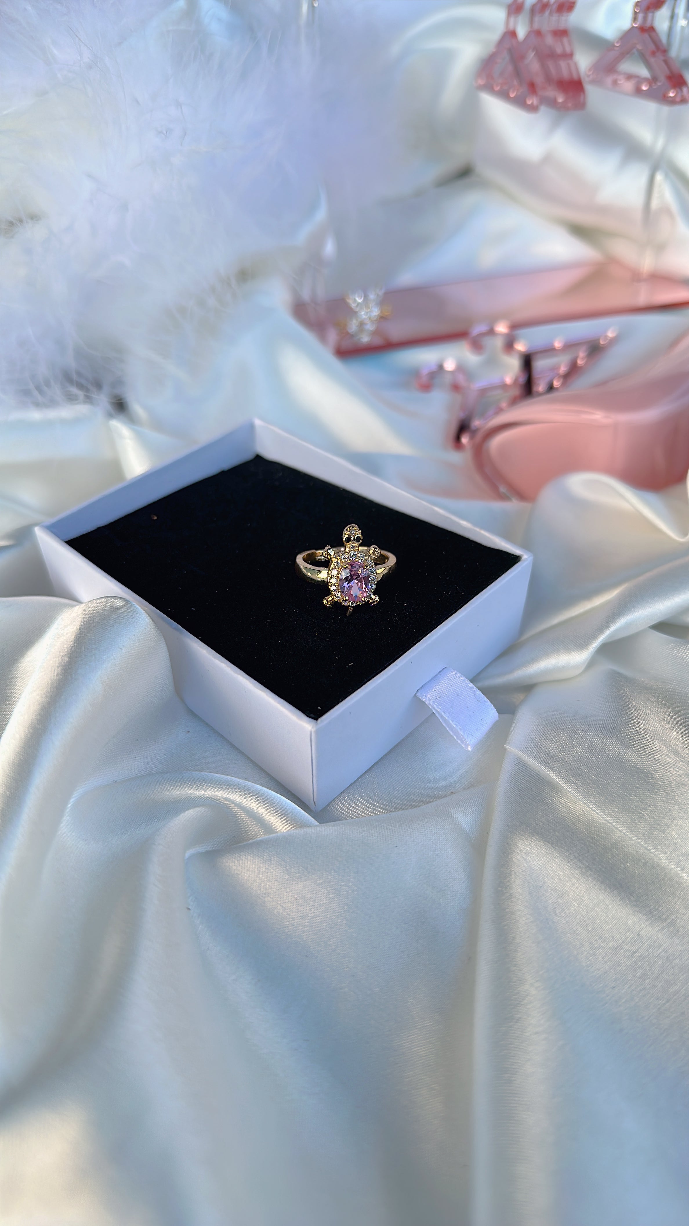 Love Attraction Turtle Ring