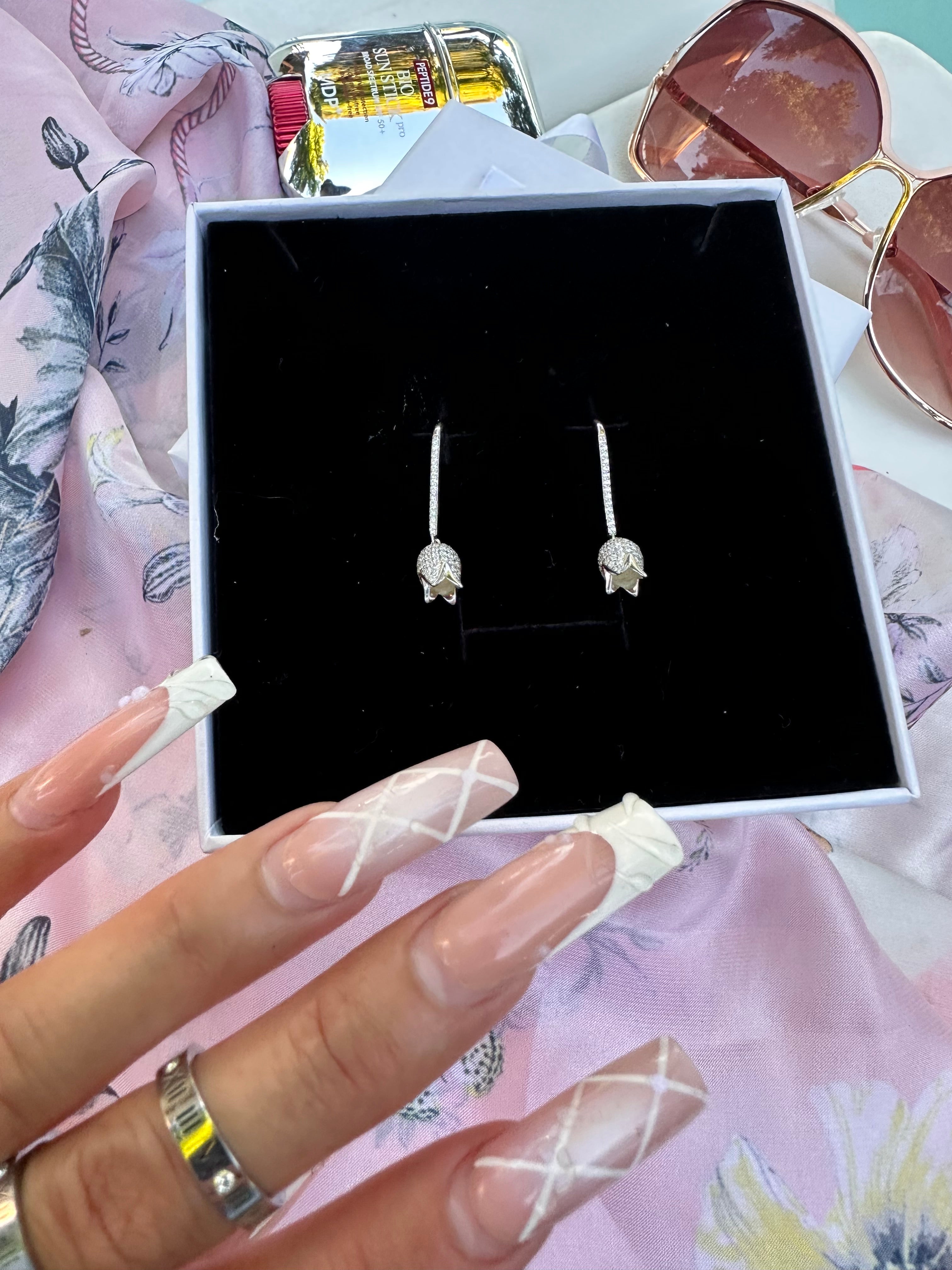 Soft Girl Sparkle Earrings