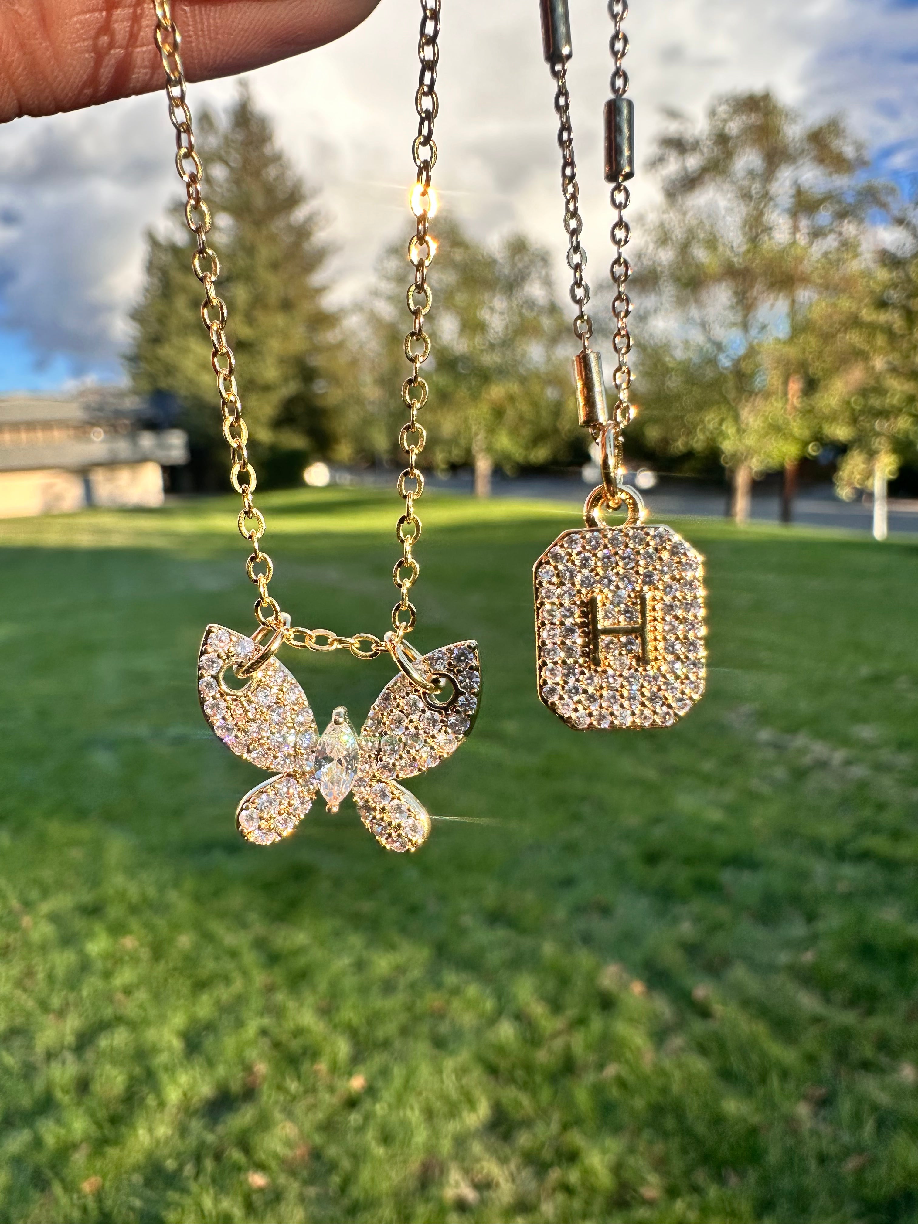 Vazquez Paved Necklace Set