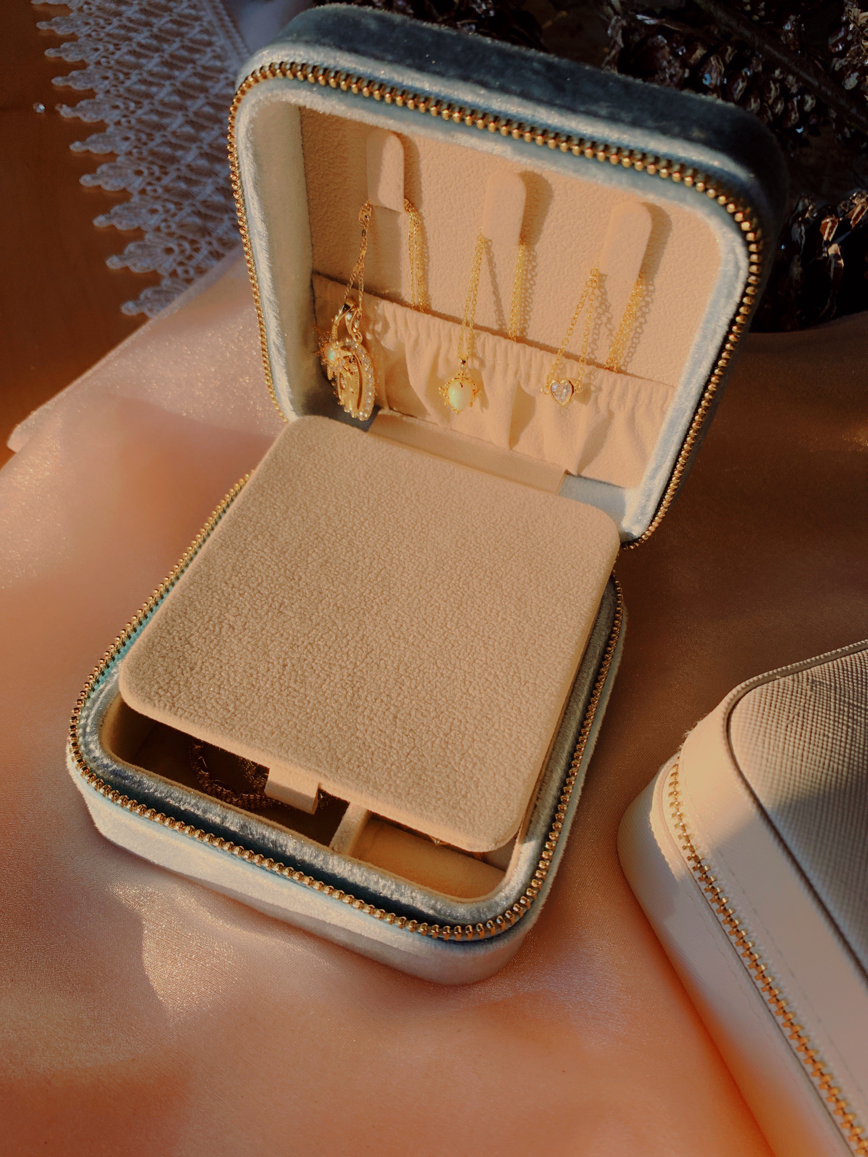 Cloud Blue Jewelry Travel Case + Mirror