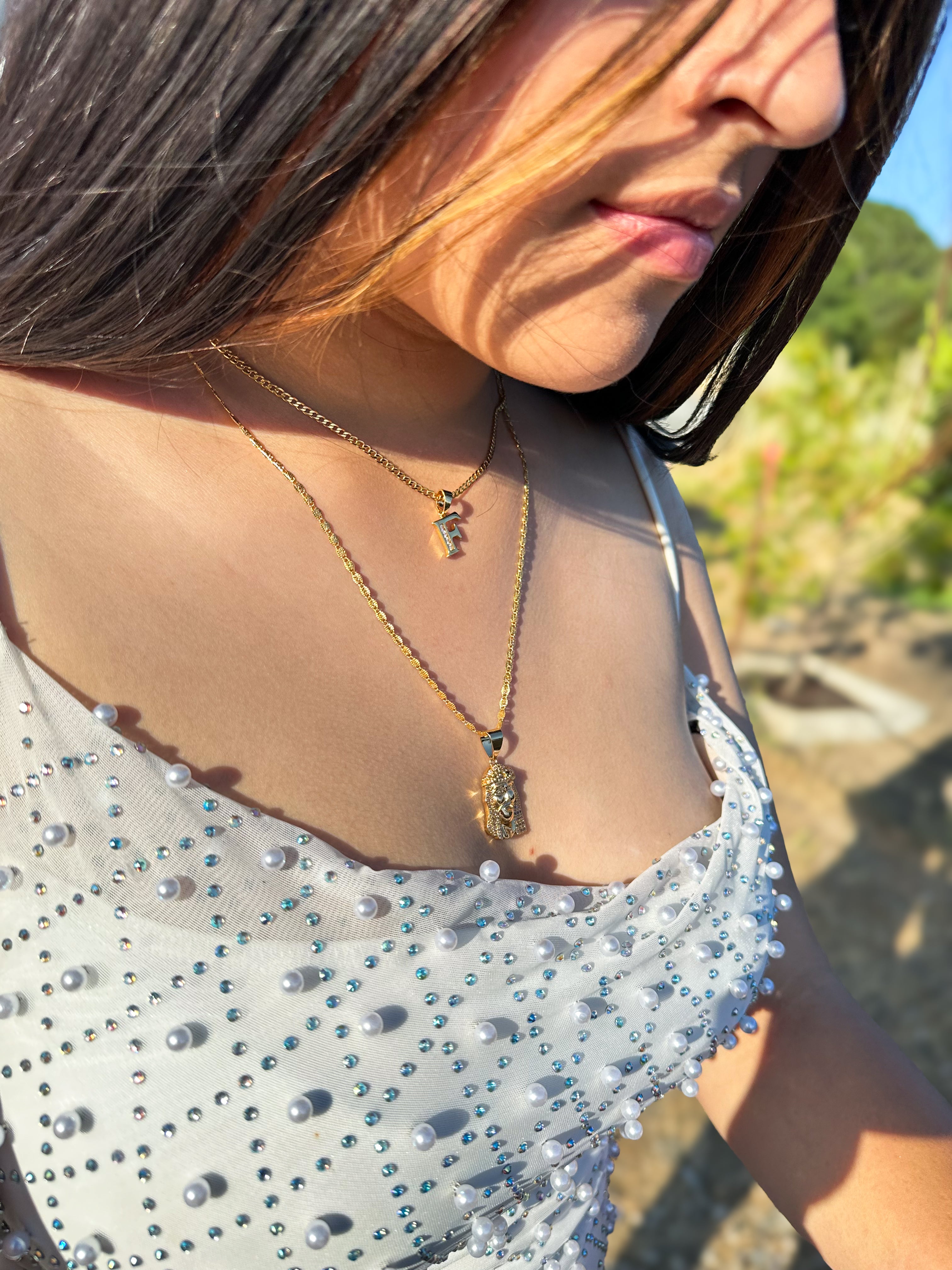 "Jesús y Yo" Necklace Set