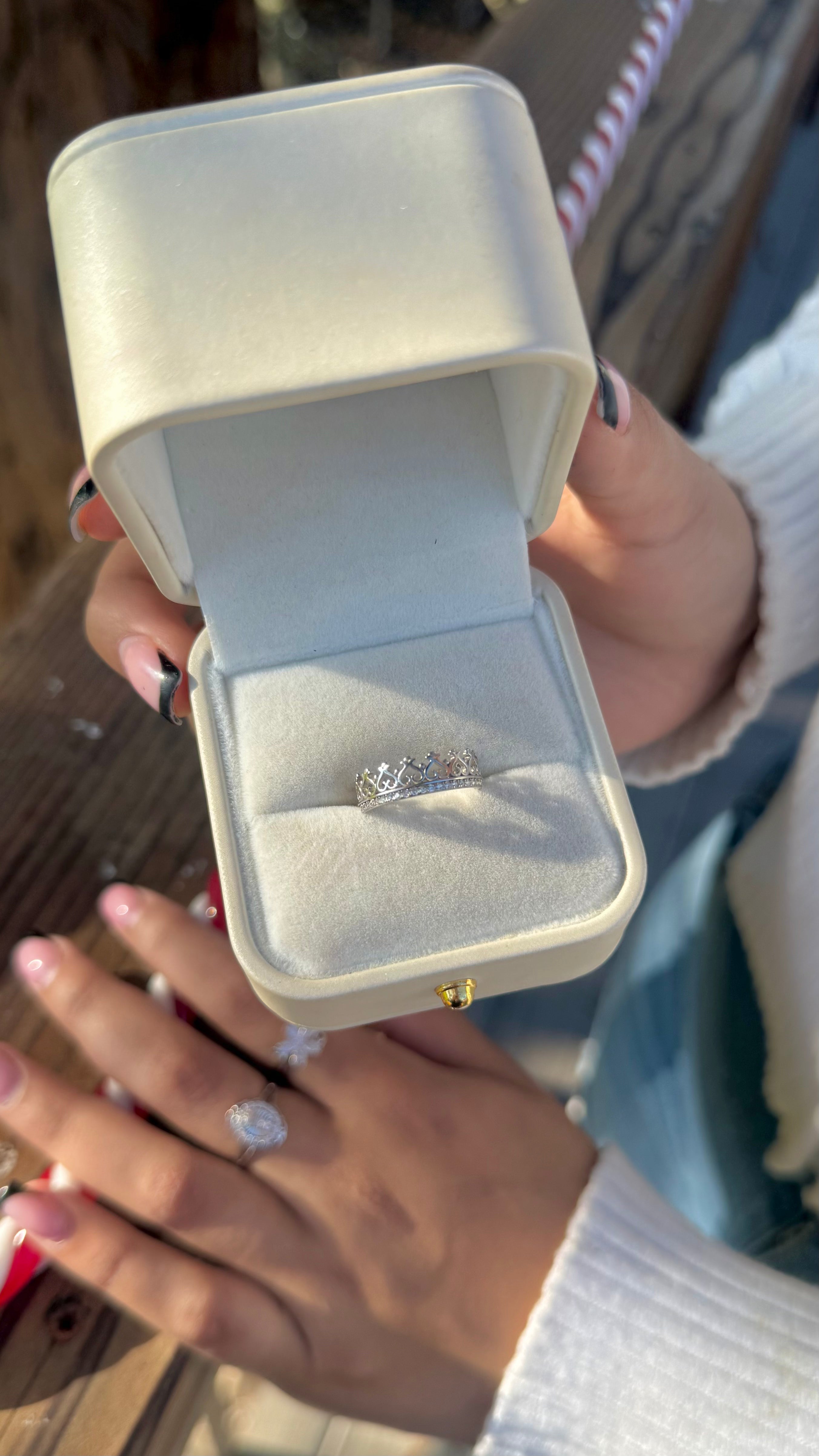 Aura Crown Sterling Ring – Size 6