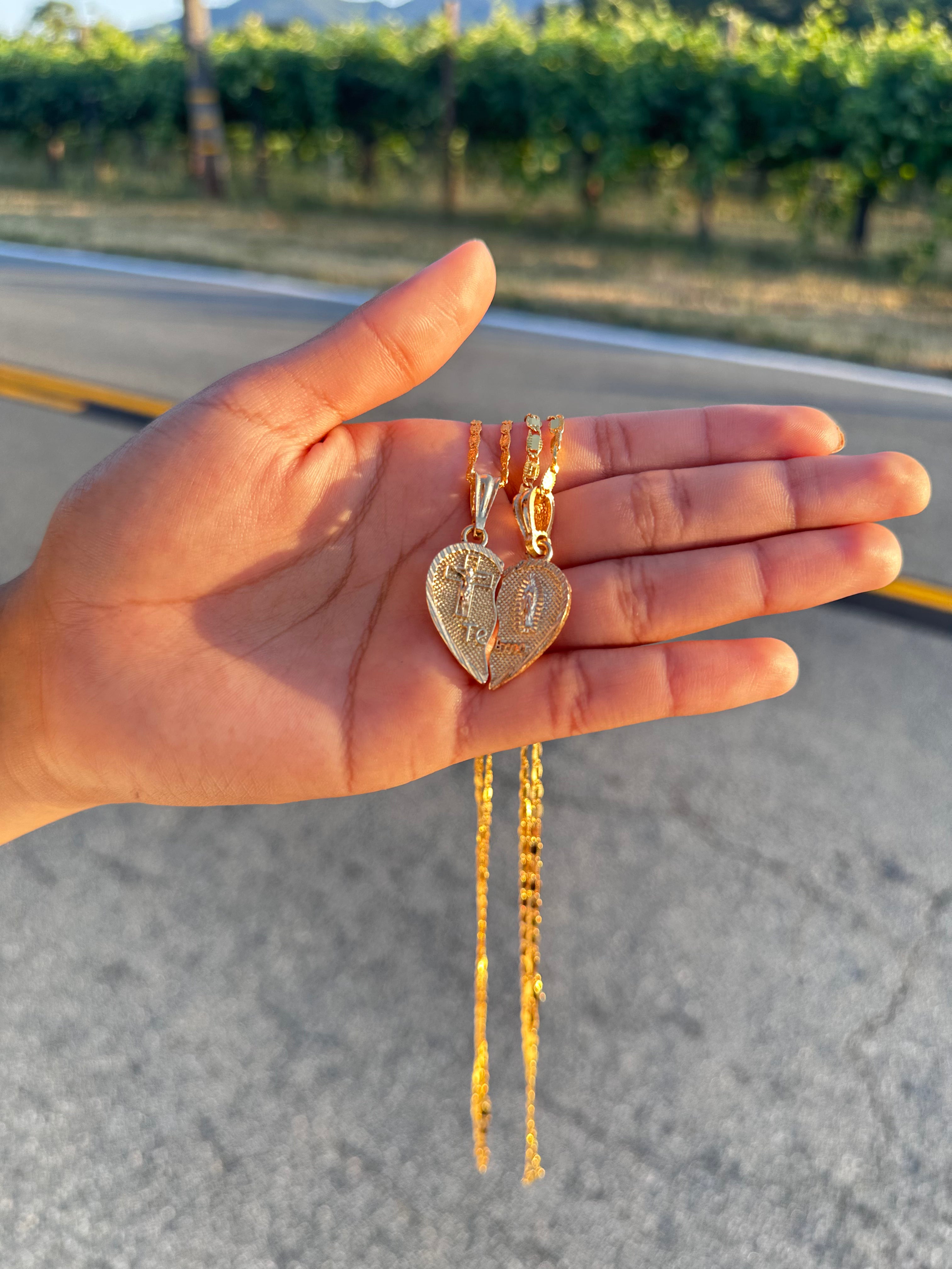 Corazón Bendito Couple Necklaces - Matching