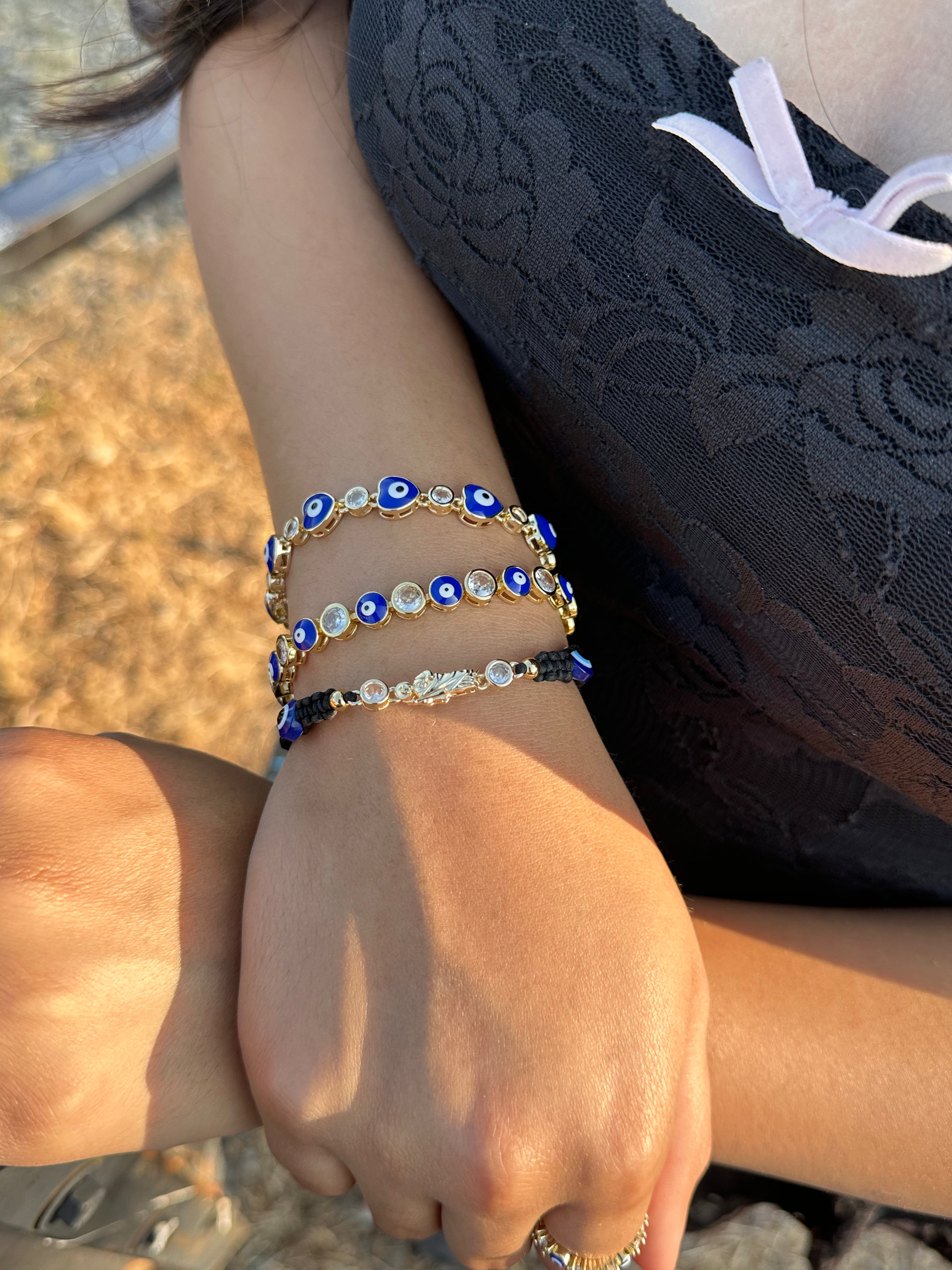 Siempre Protegida Corazon Bracelet 💙🧿✨