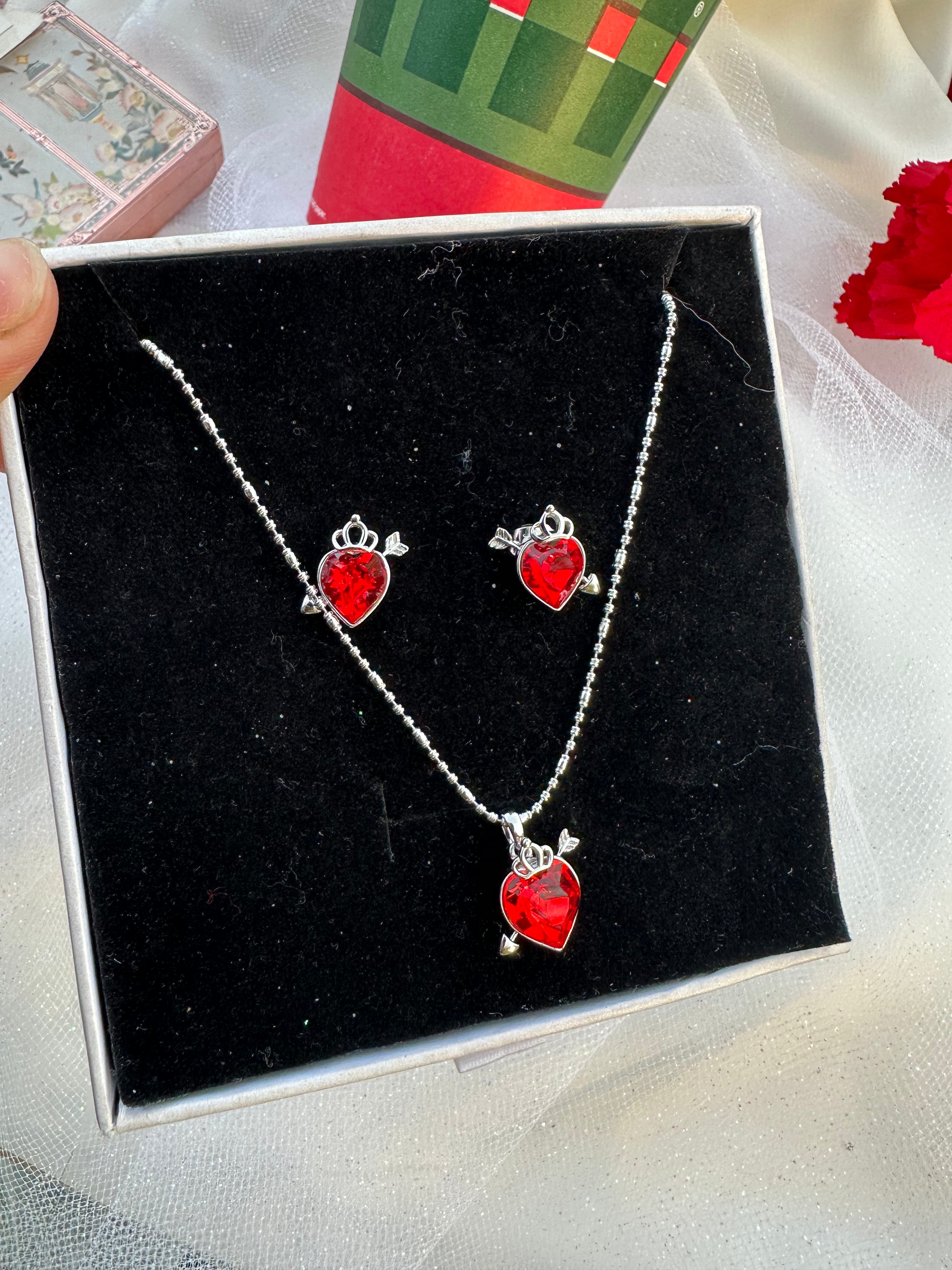 Royal Arrow Heart Jewelry Set