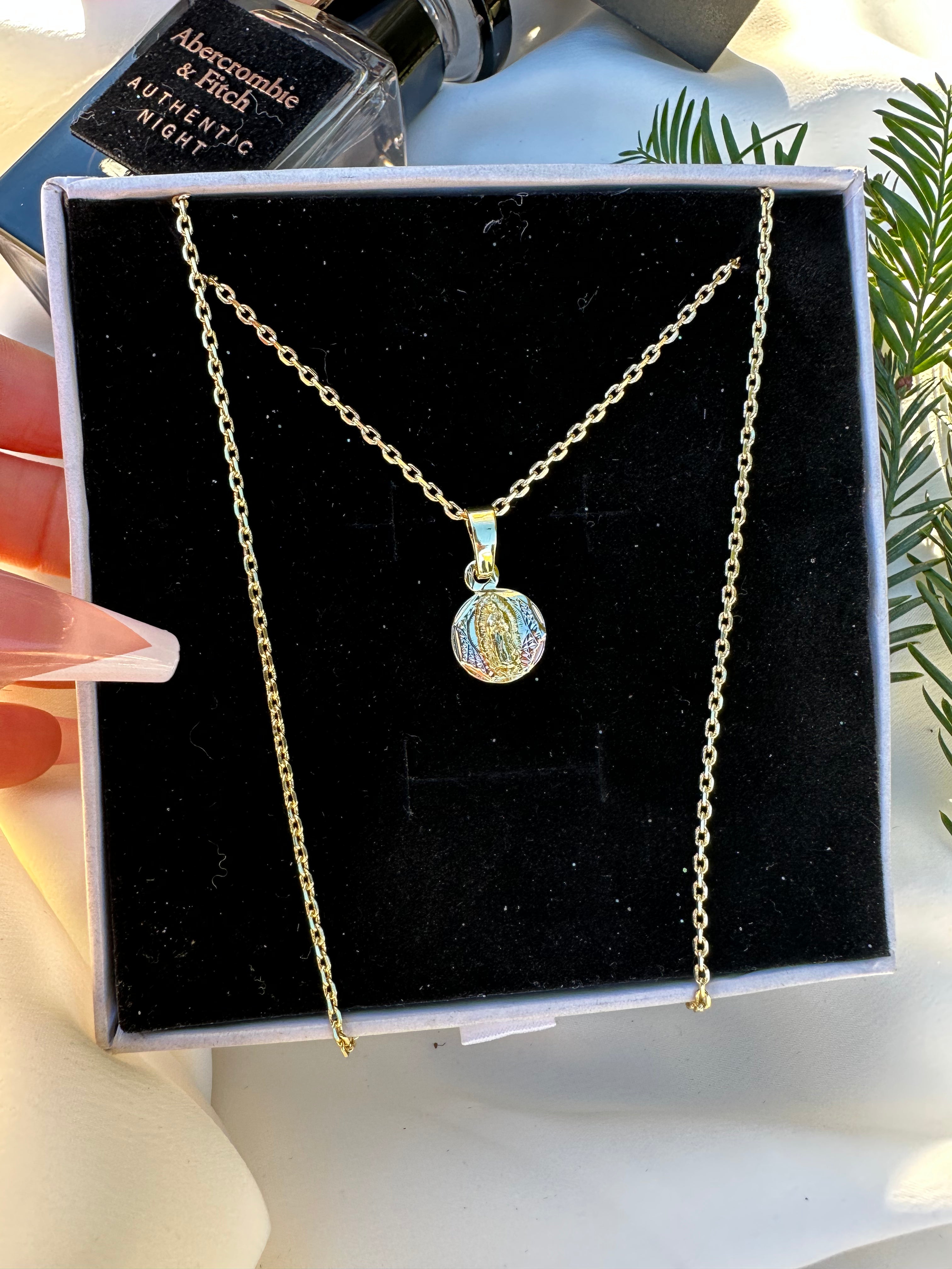 Virgin Mary Devotion Necklace