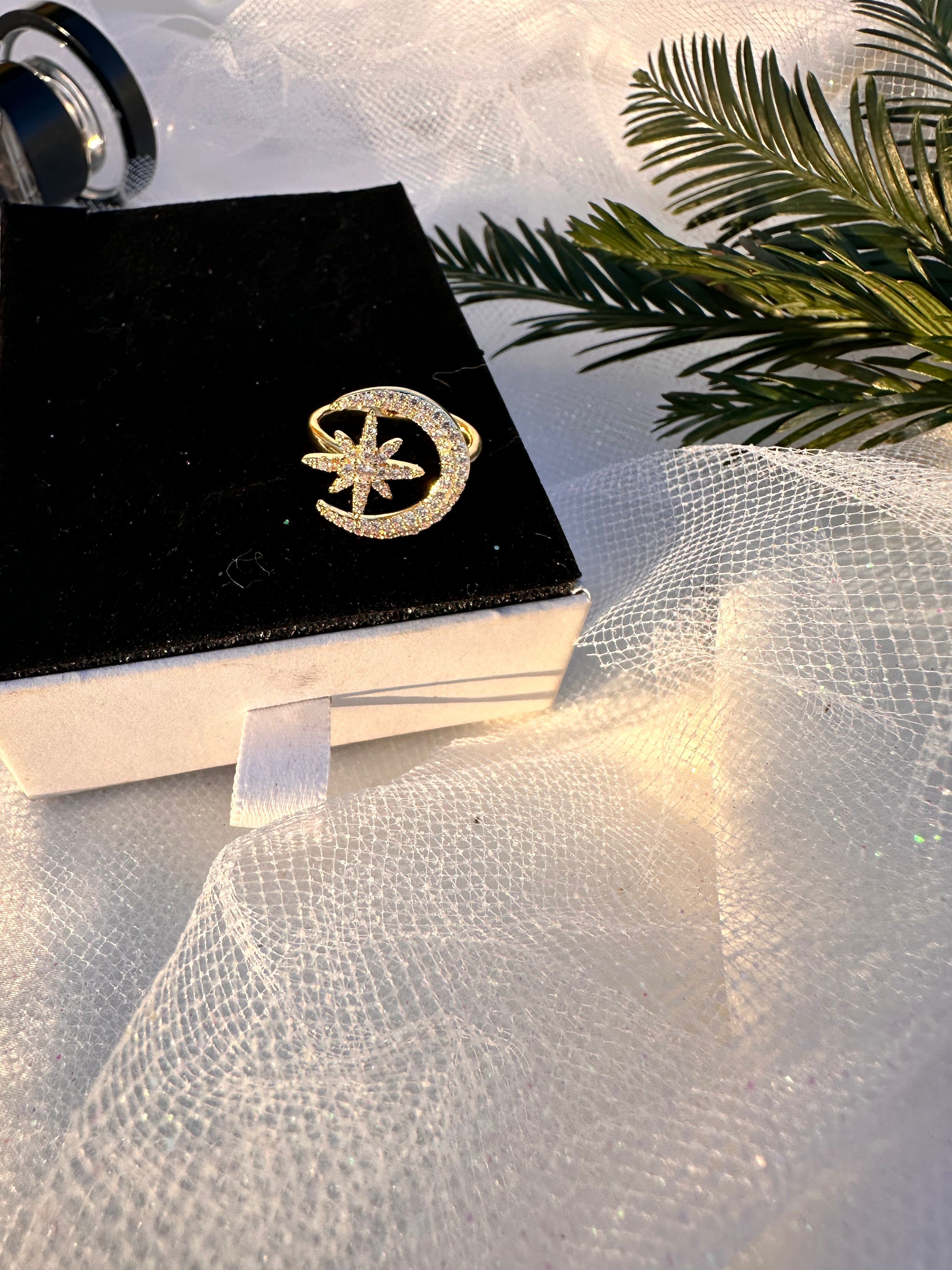Luna Star Sparkle Ring