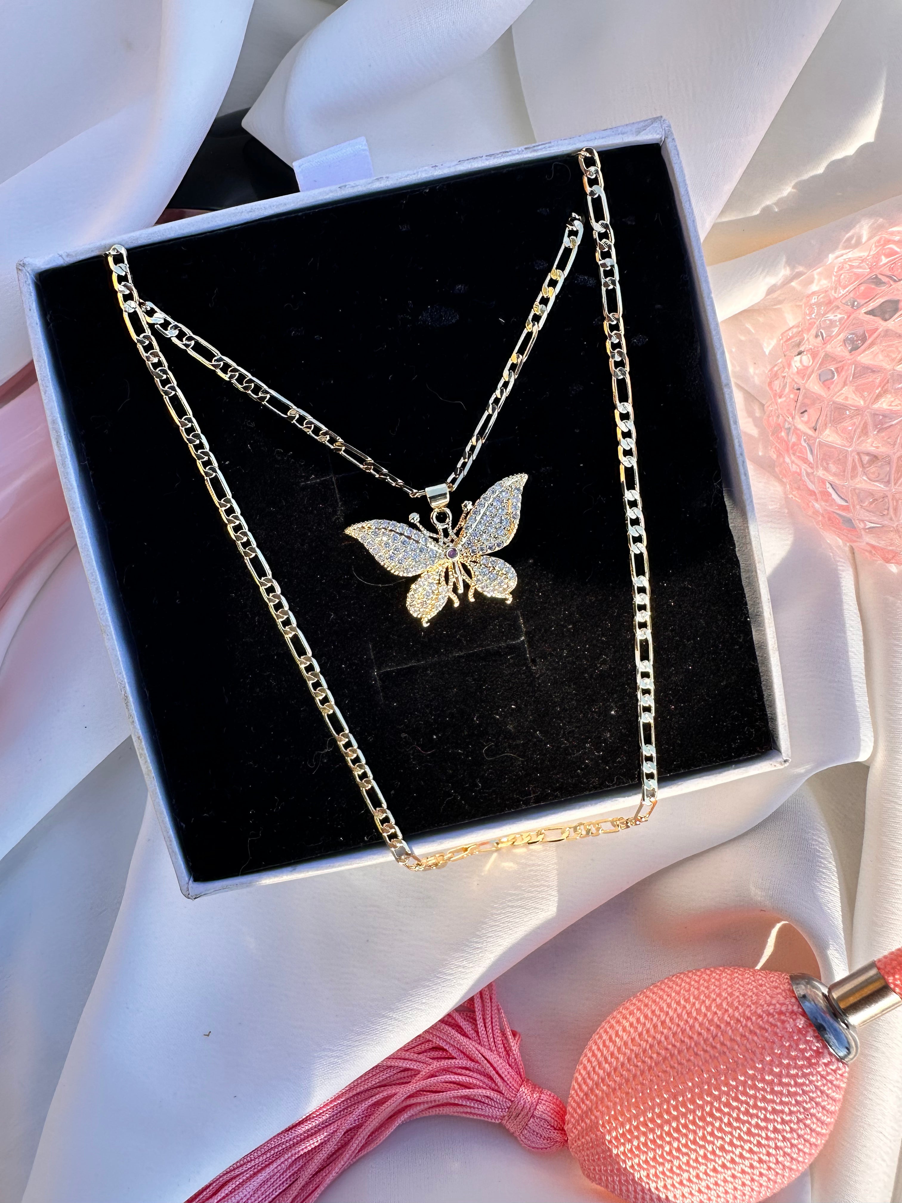 NV Mariposa Necklace