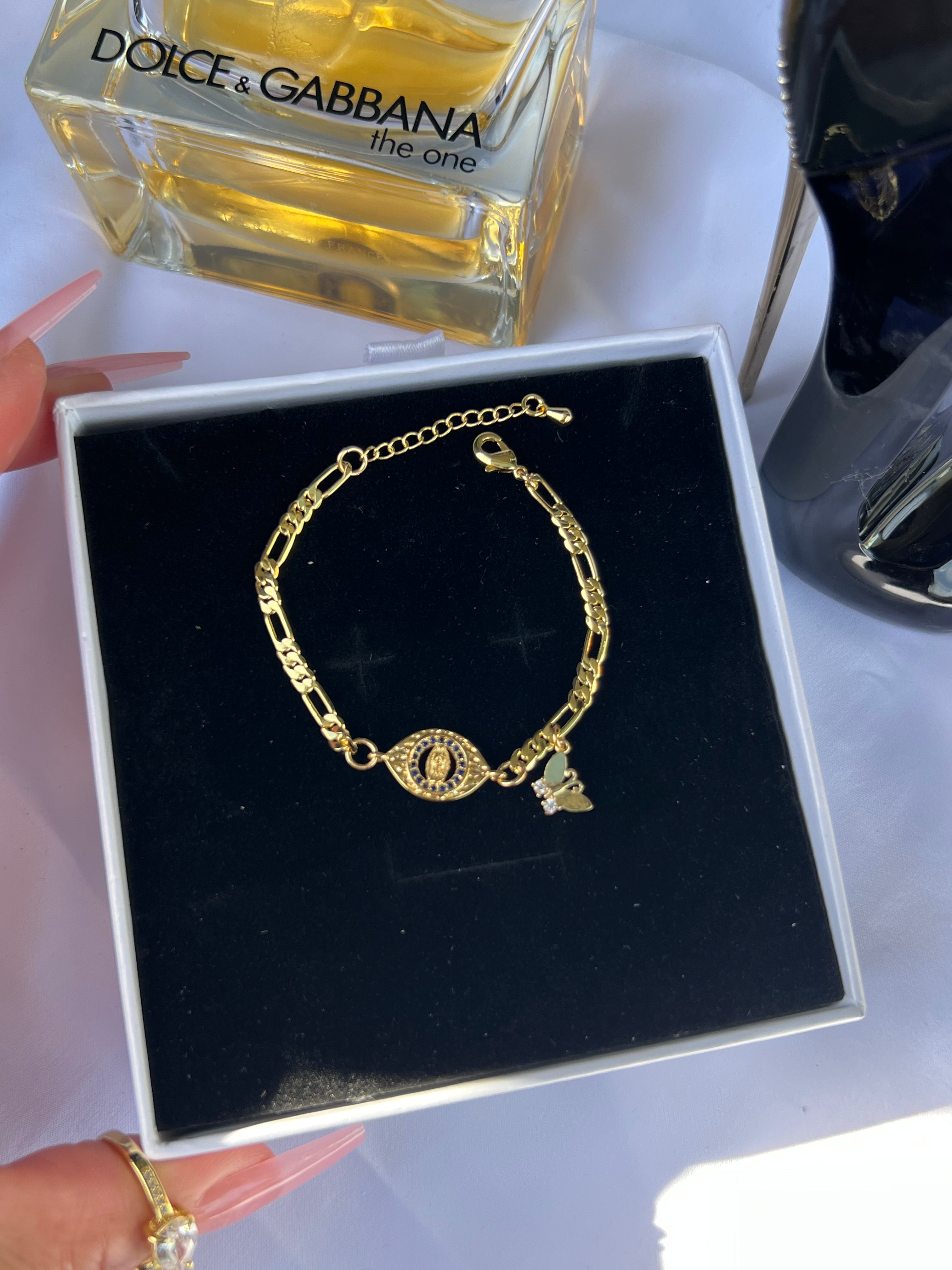 Child Size : Royal Virgin Mary Bracelet