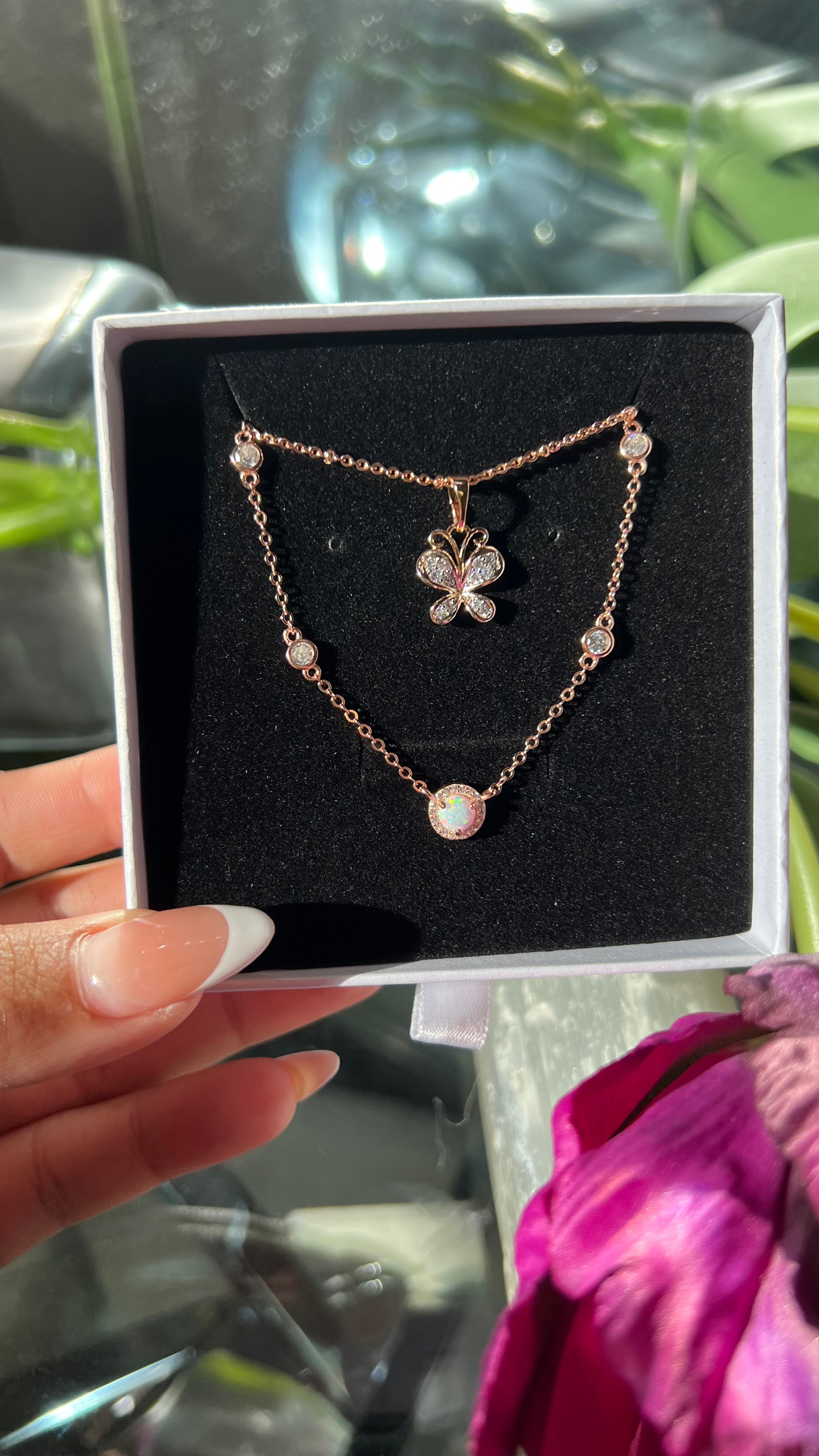 "El Amanecer" Opal Necklace Set