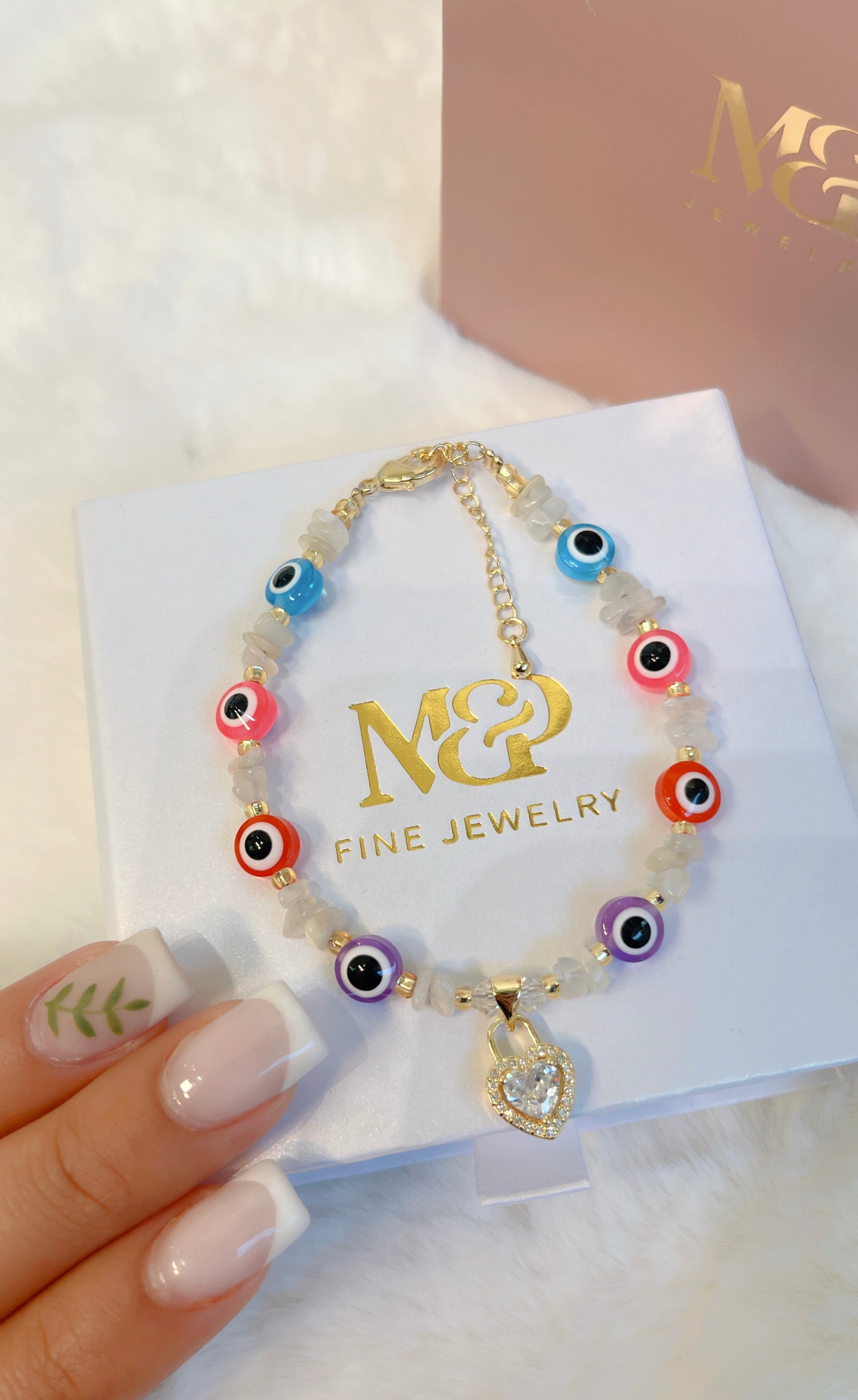 Pulsera arcoíris de mal de ojo "Safe Keeping"