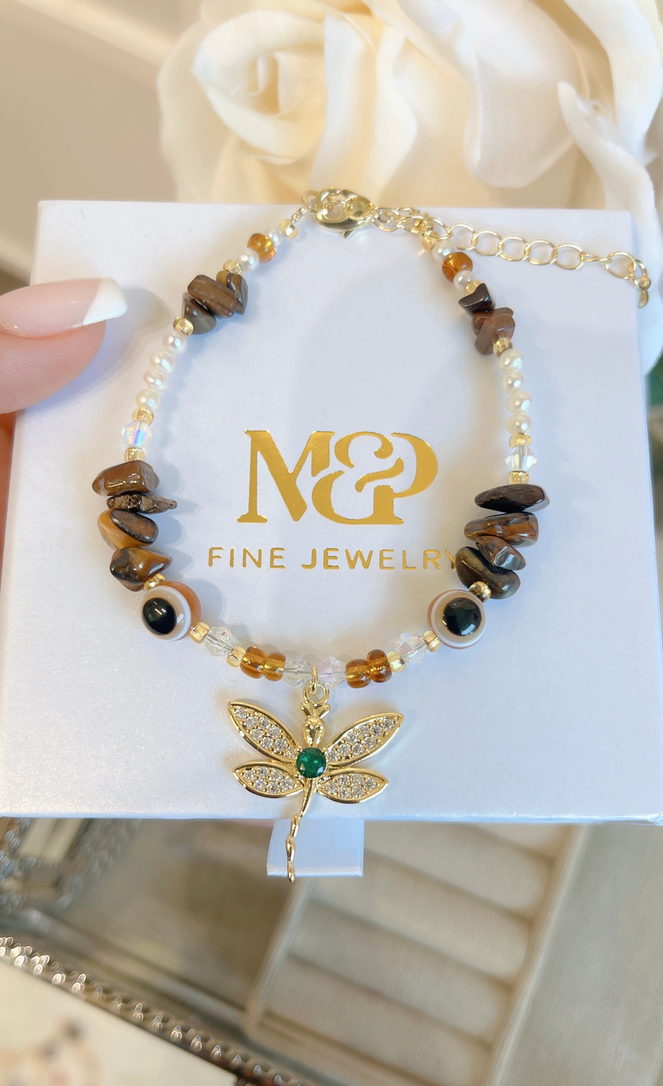 Pulsera de cristal de ojo de tigre de libélula