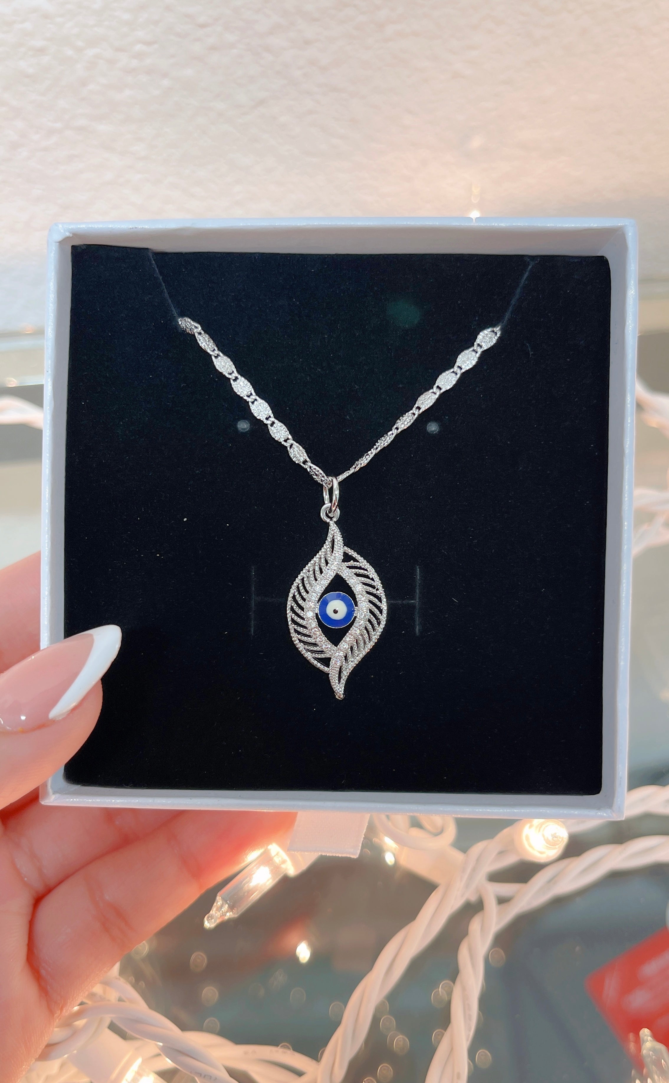 Collar de mal de ojo de plata