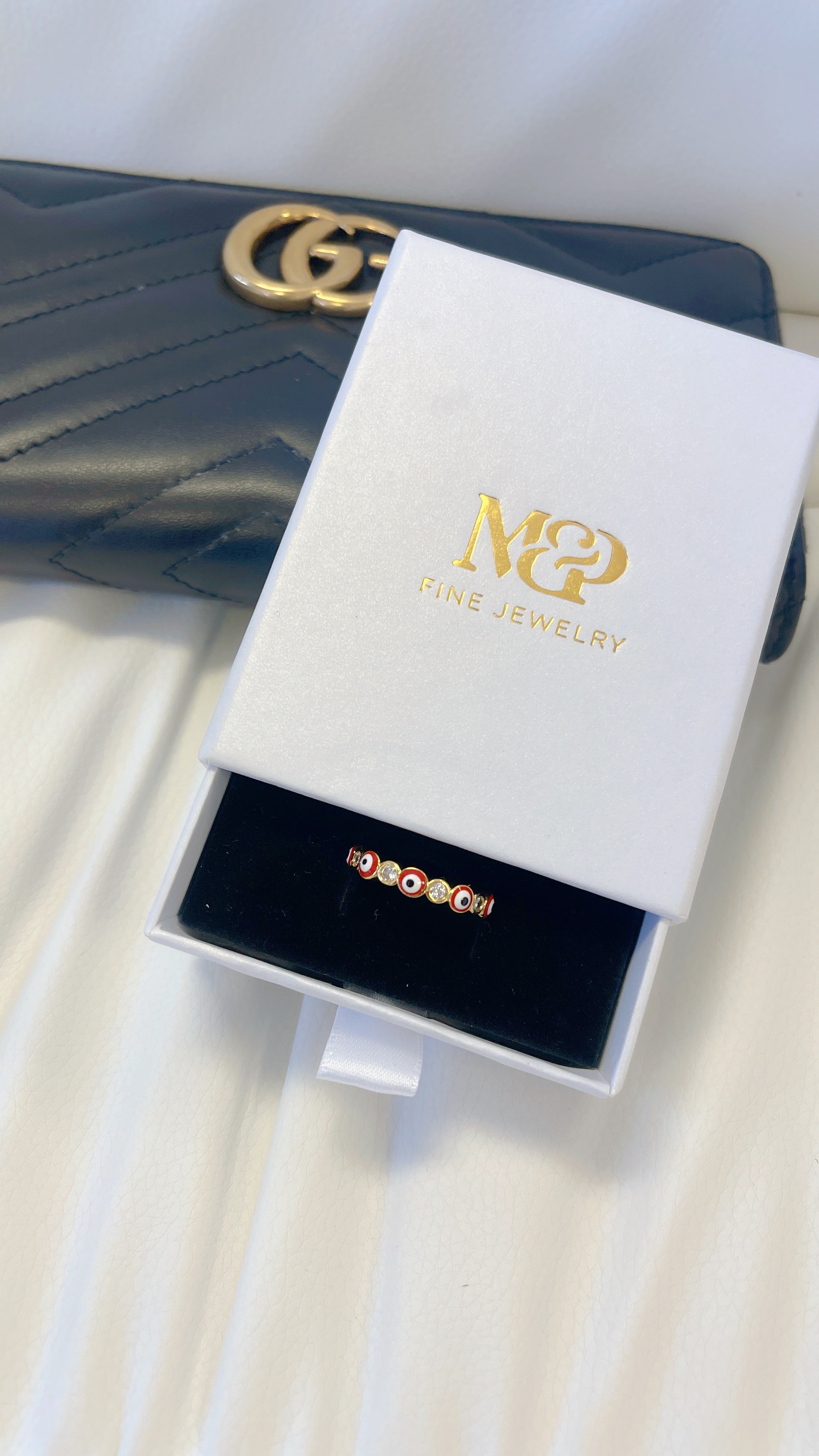 Anillo Mal de Ojo Rojo