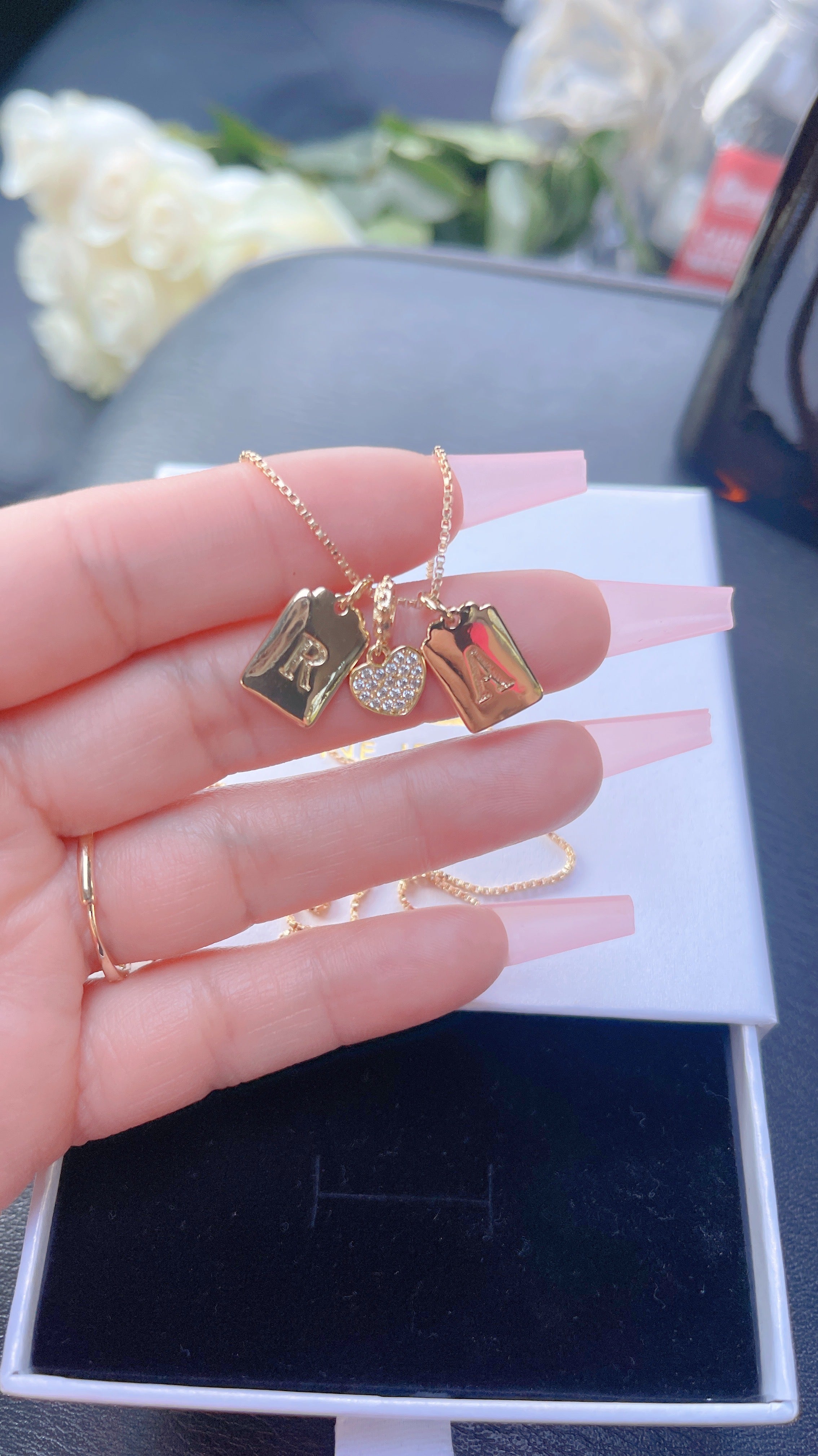 Collar Corazón Iniciales Talladas