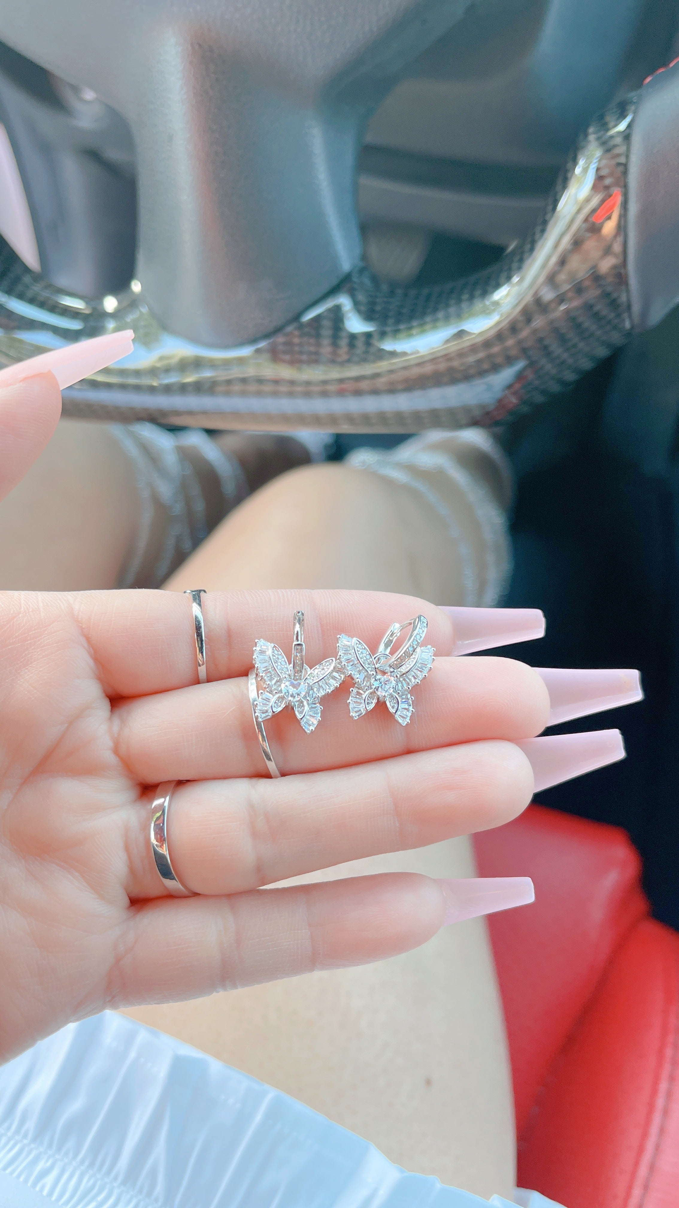 Aretes de lágrima rosa con diamantes 5A CZ