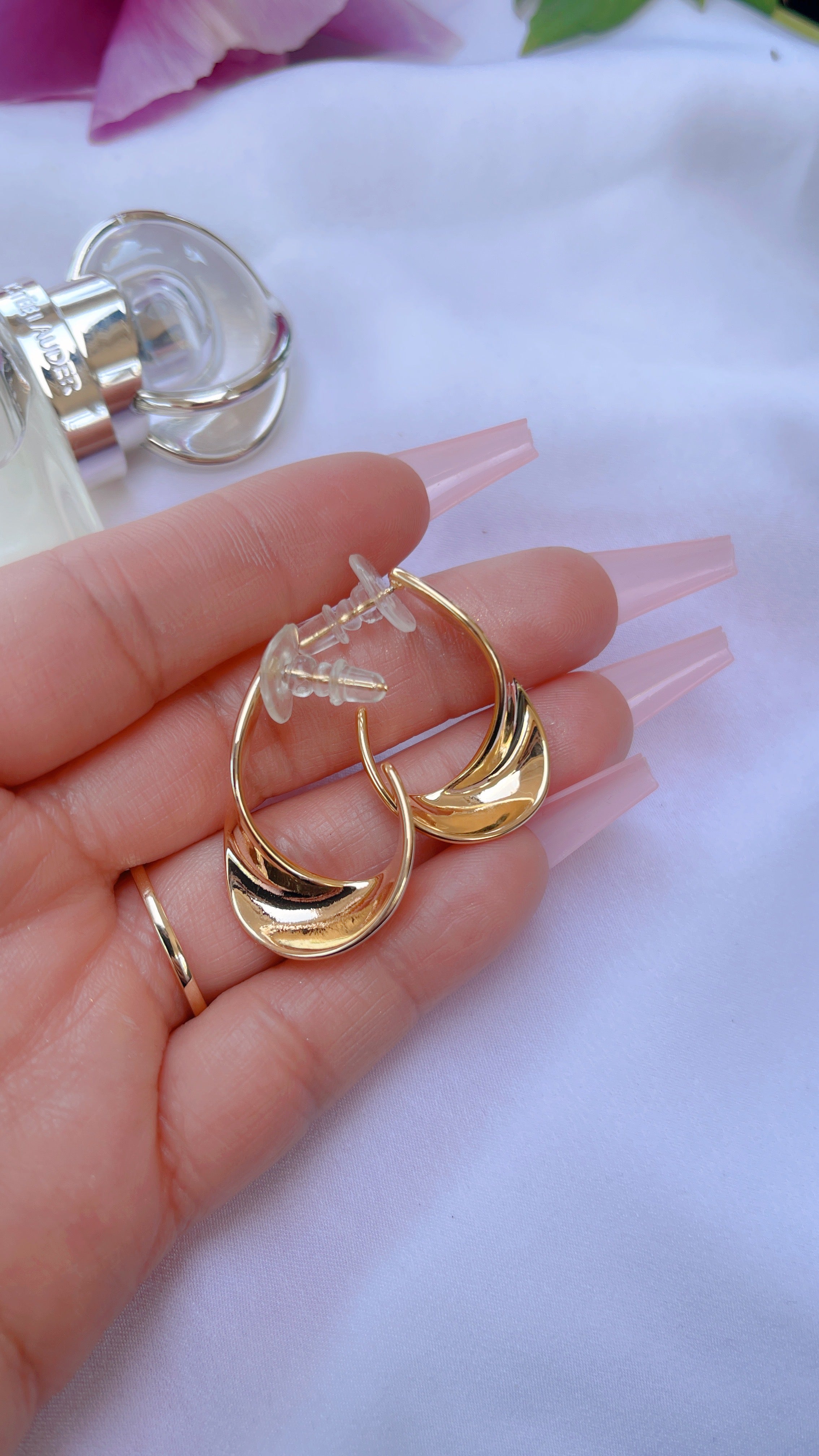 Pendiente Media Luna Oro