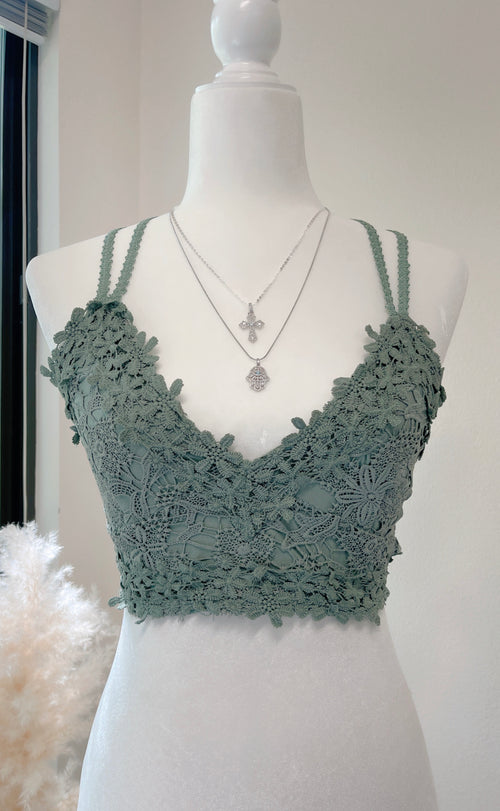 Summer Lace Bralette in Emerald Green