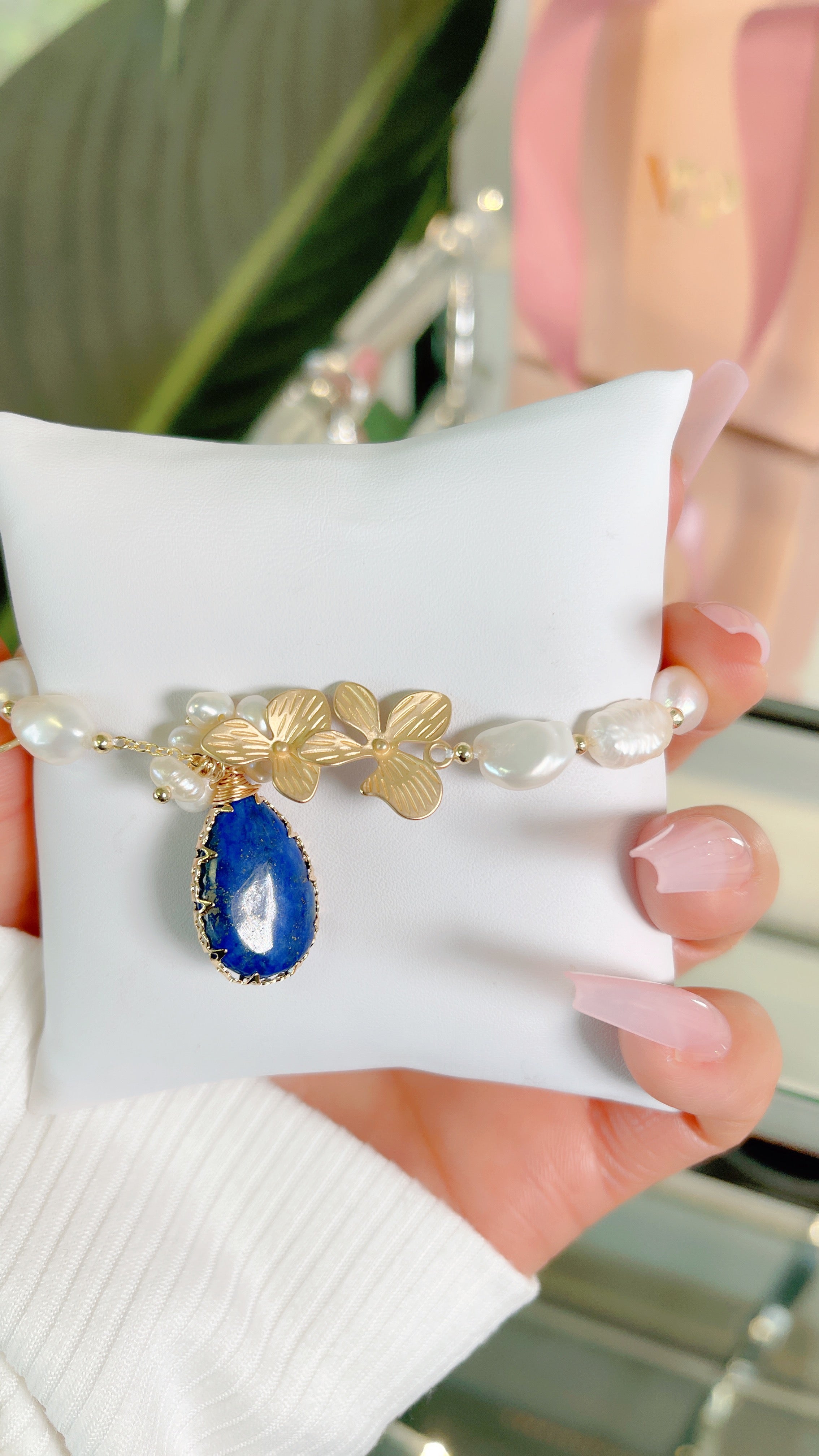 Sodalite Teardrop Crystal Bracelet