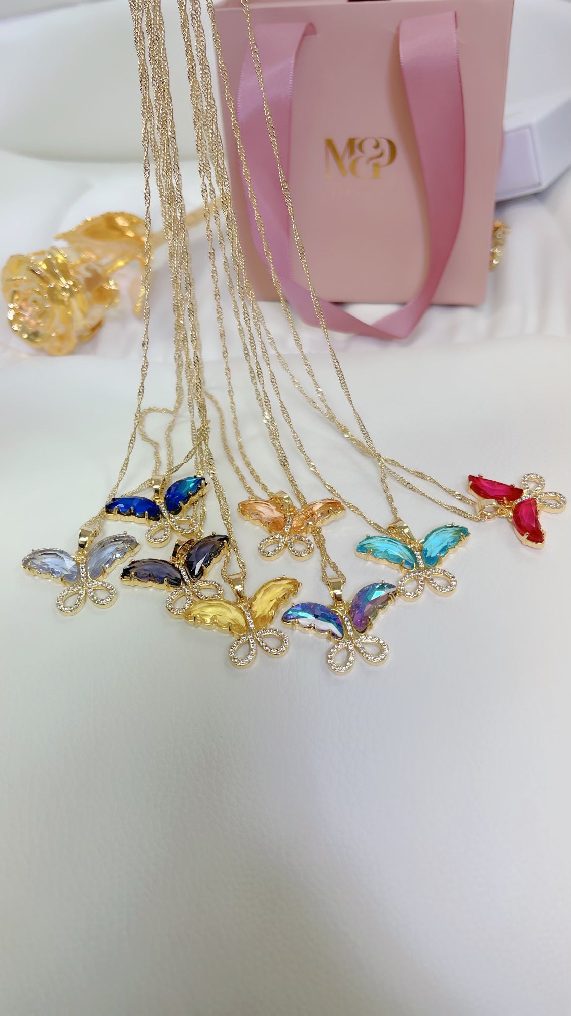 Collar Mariposa Turquesa