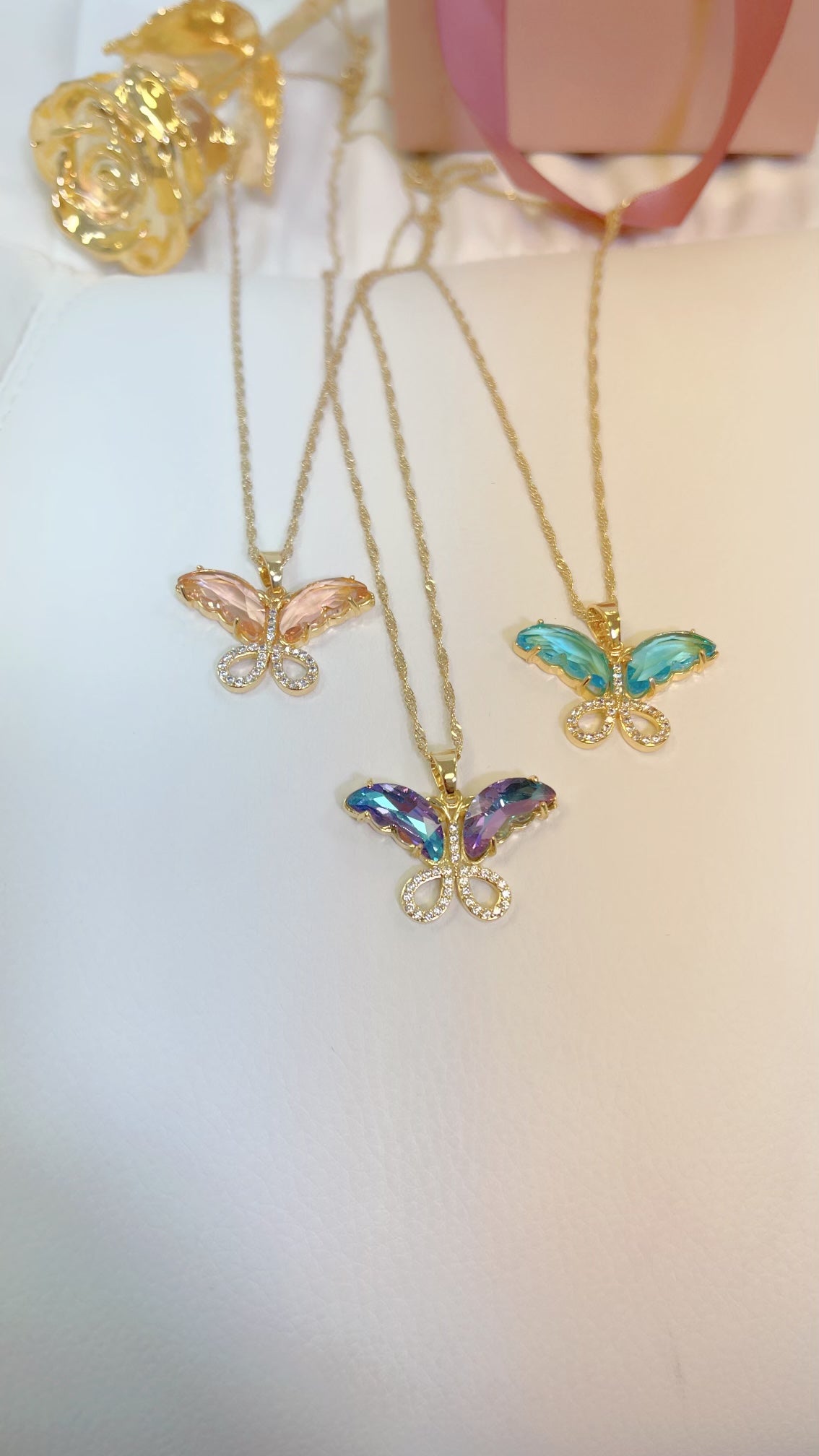 Collar Mariposa Turquesa