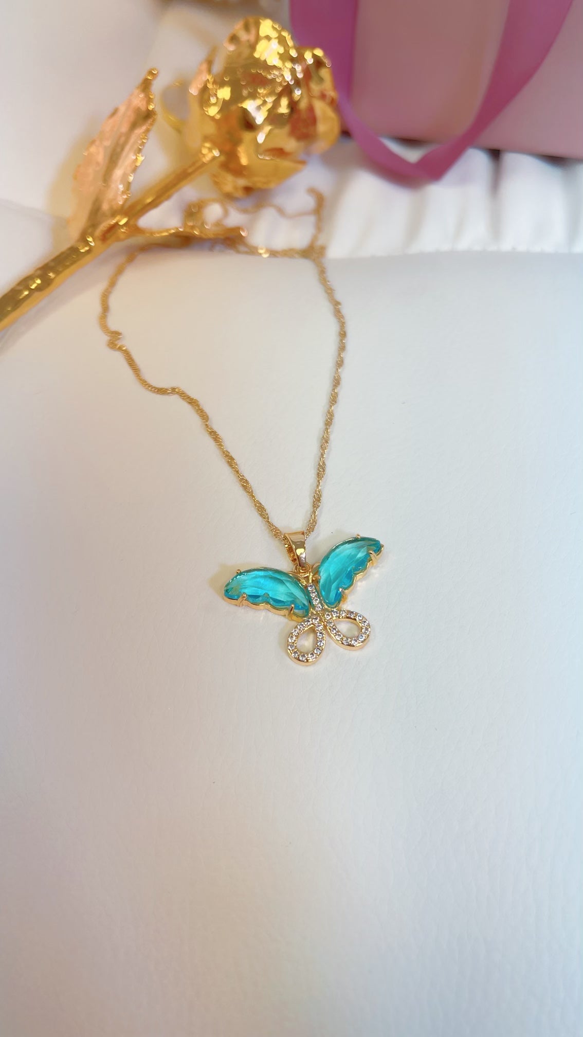 Collar Mariposa Turquesa