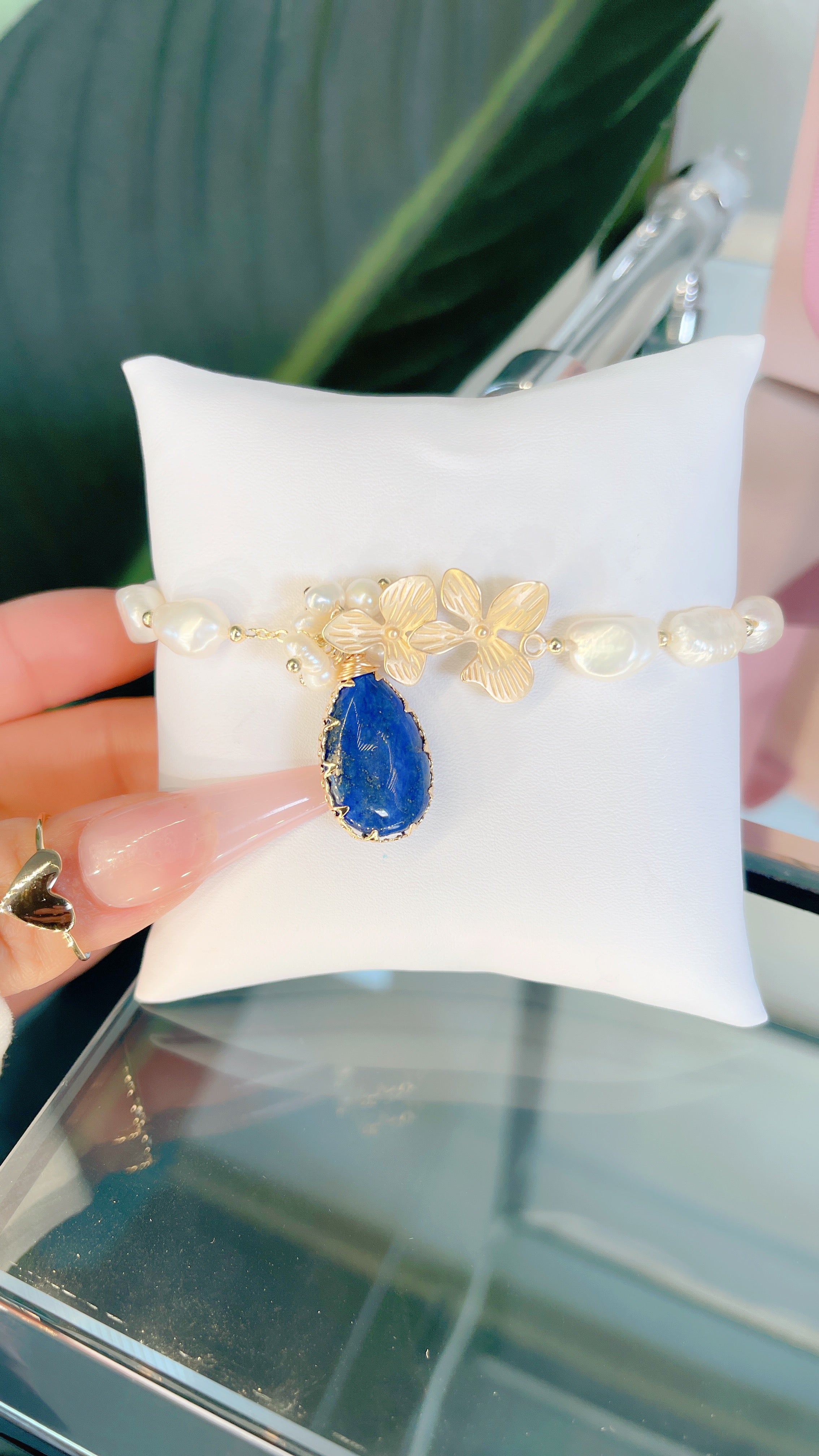 Sodalite Teardrop Crystal Bracelet
