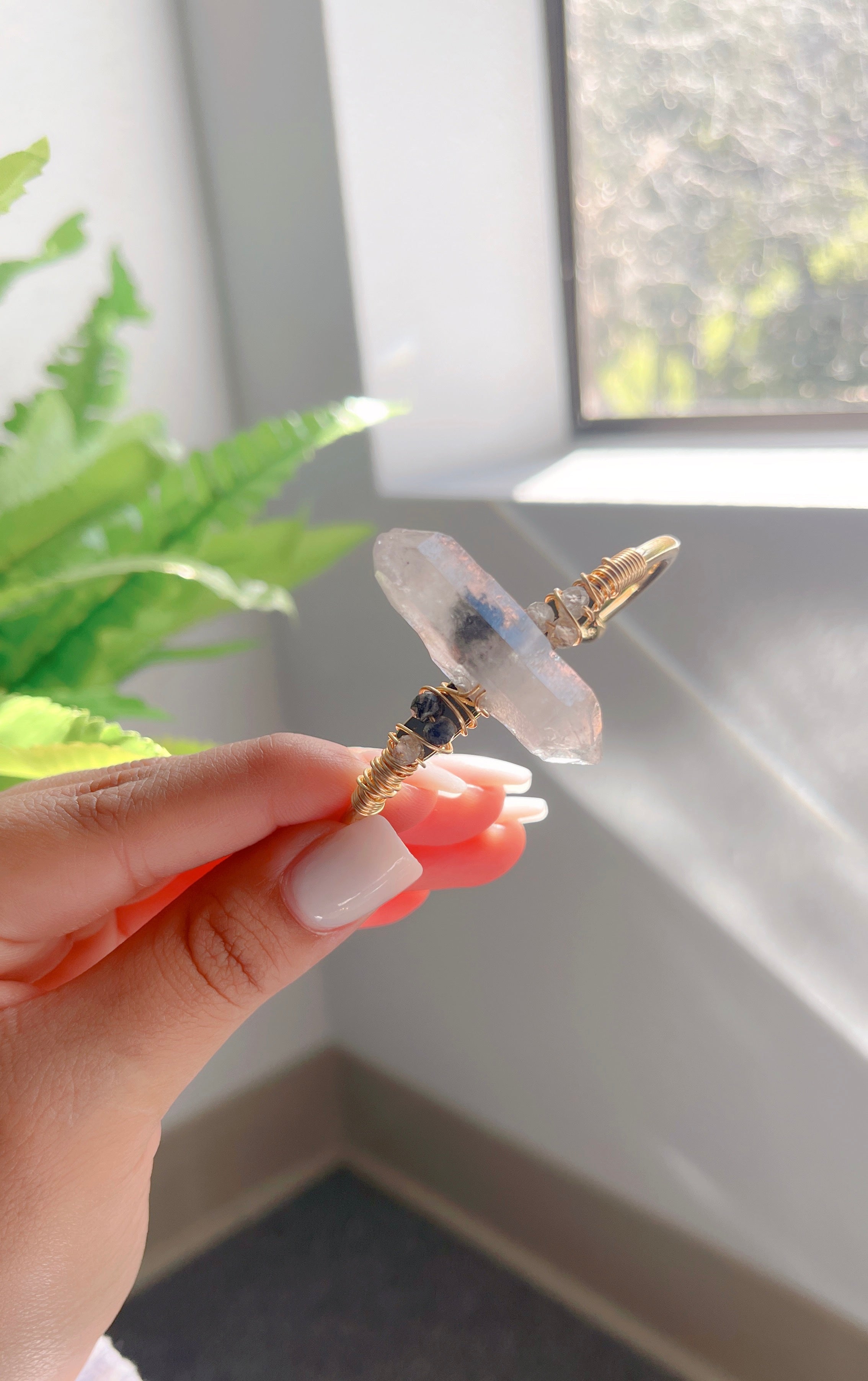 Pulsera Larga de Cuarzo Negro Tibetano