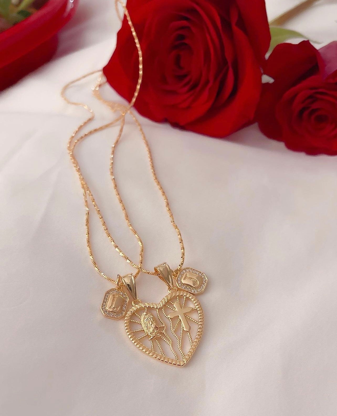 Pareja Inicial Corazón Collares