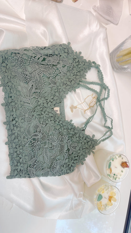 Summer Lace Bralette in Emerald Green