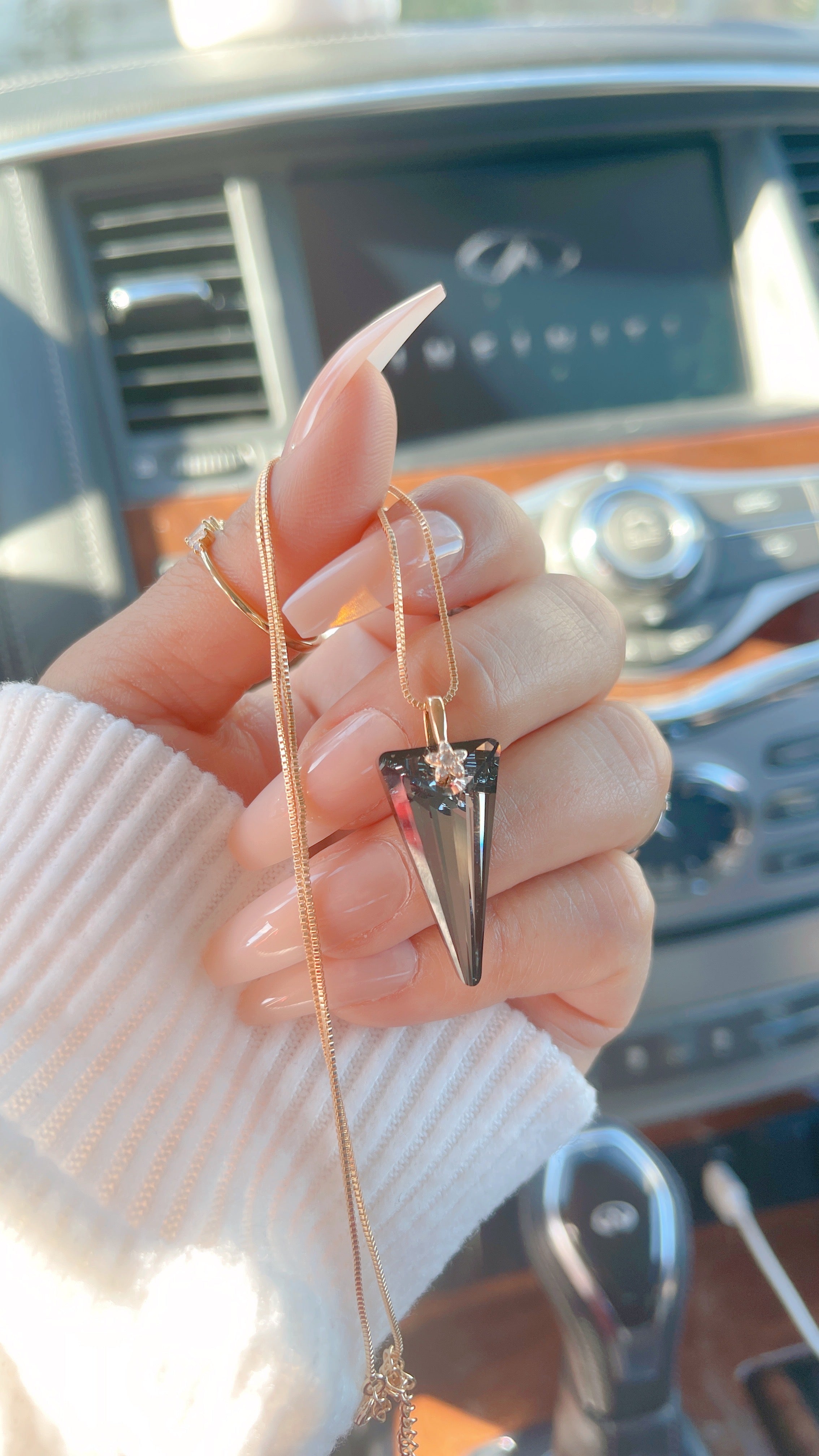 Collar de cristal Swarovski negro