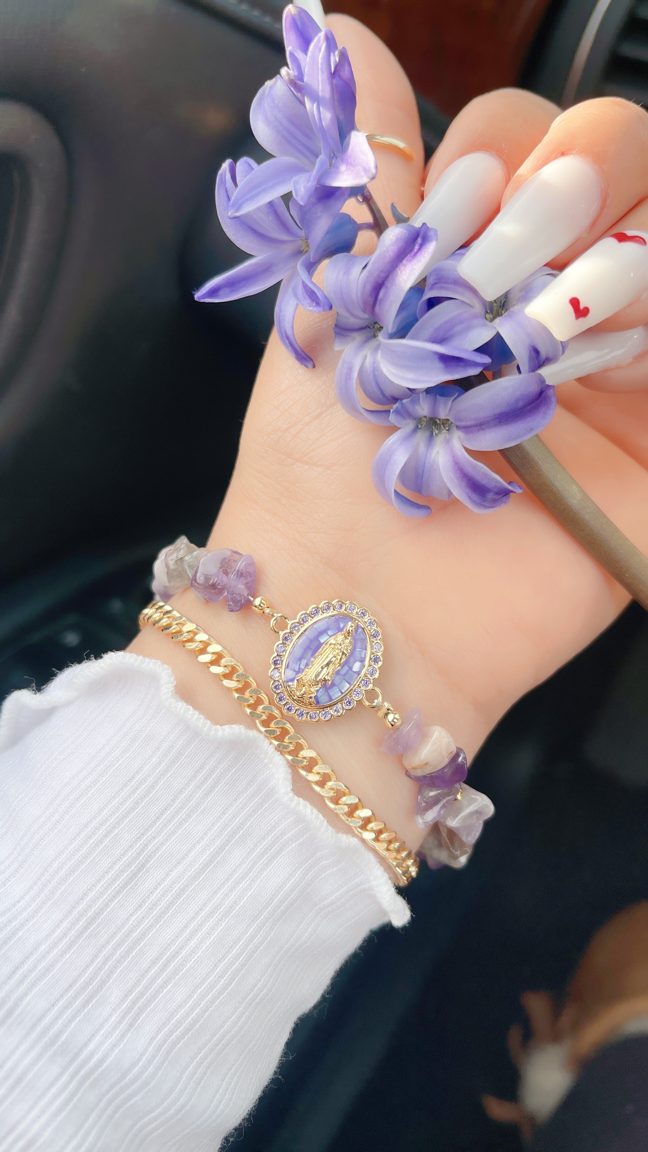 Juego de pulseras de amatista cubana