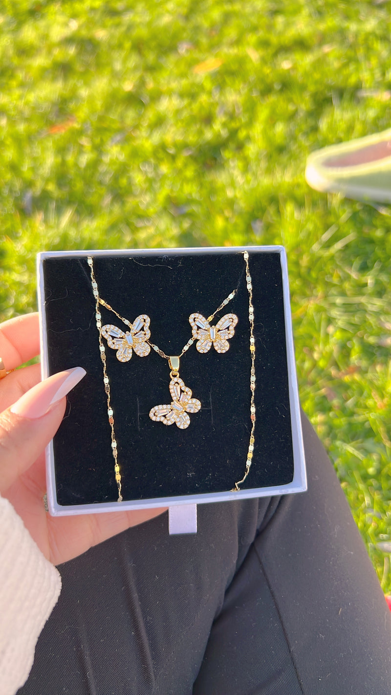 Diamond Butterfly Gift Set (Necklace, Earrings, Ring)