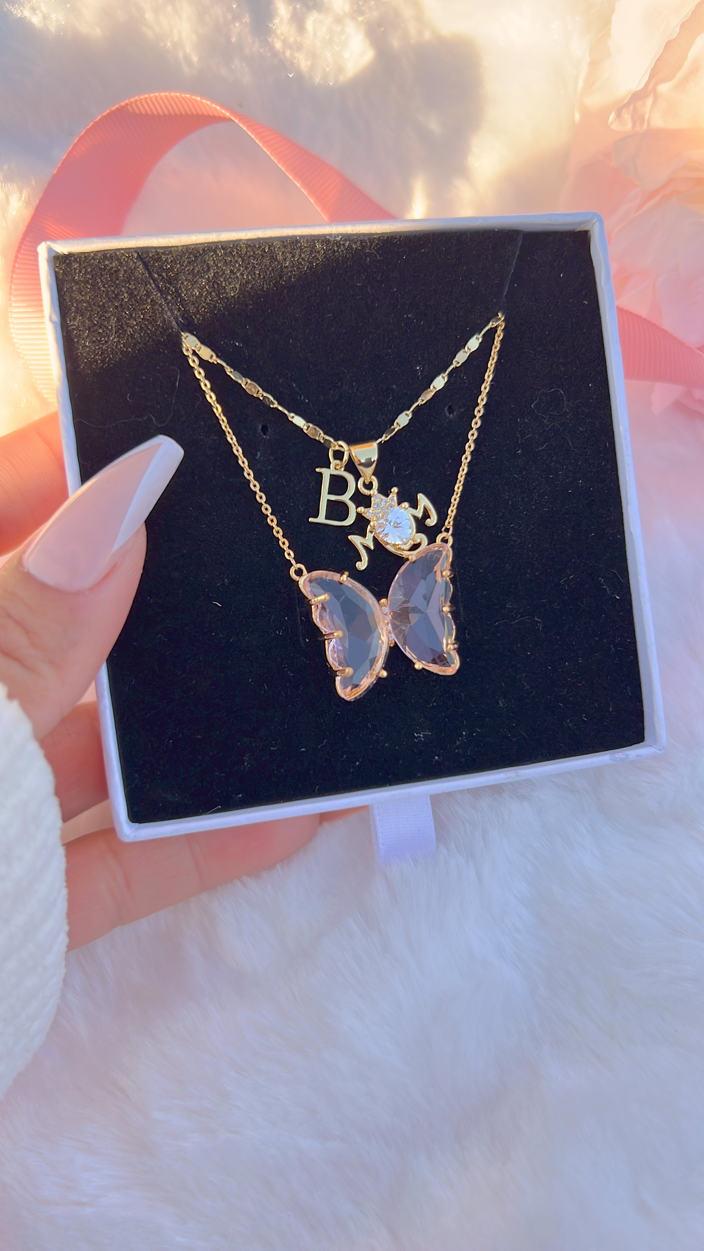 Initial Blossoming Mom Necklace Set