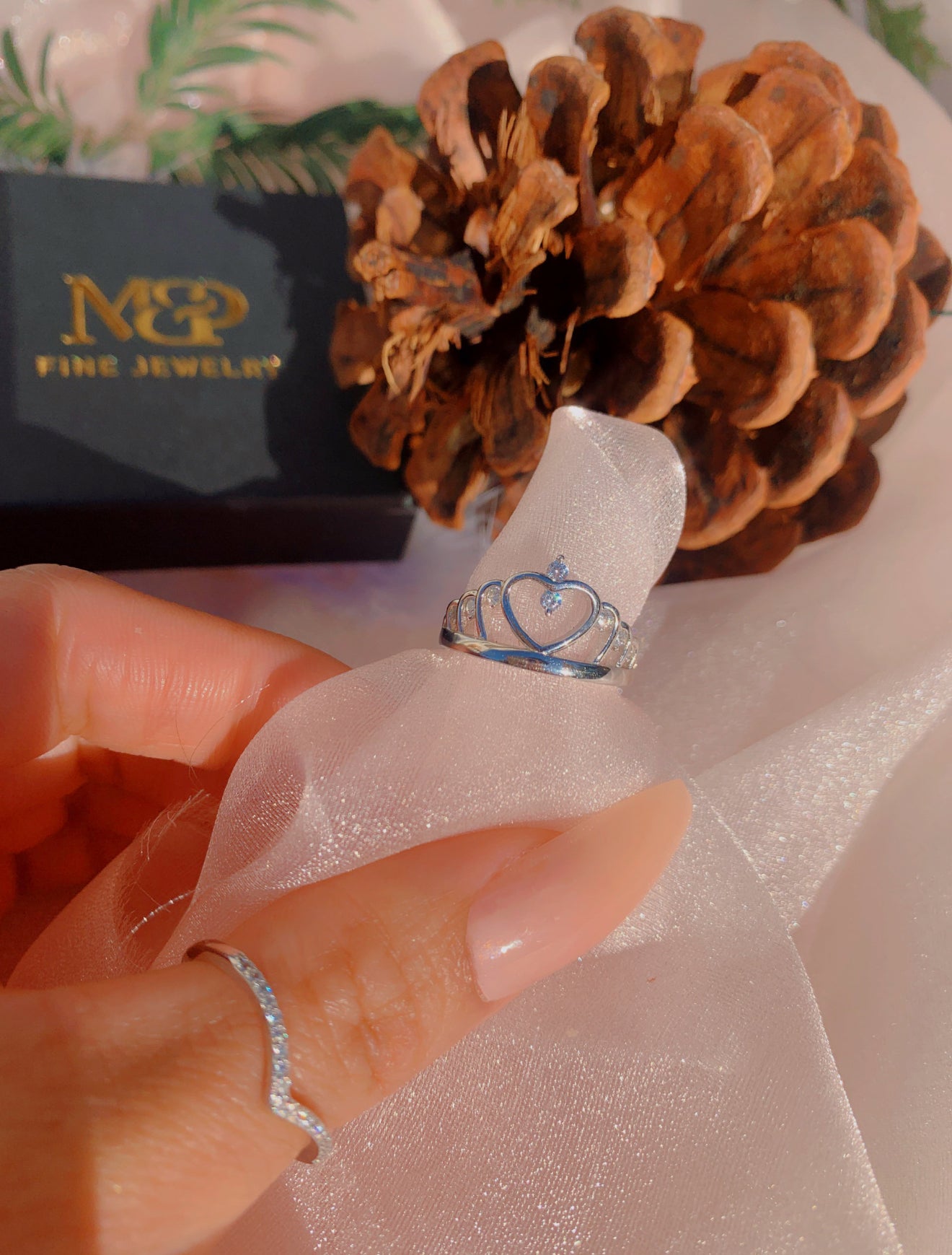 Tiara Heart Ring - Size 8