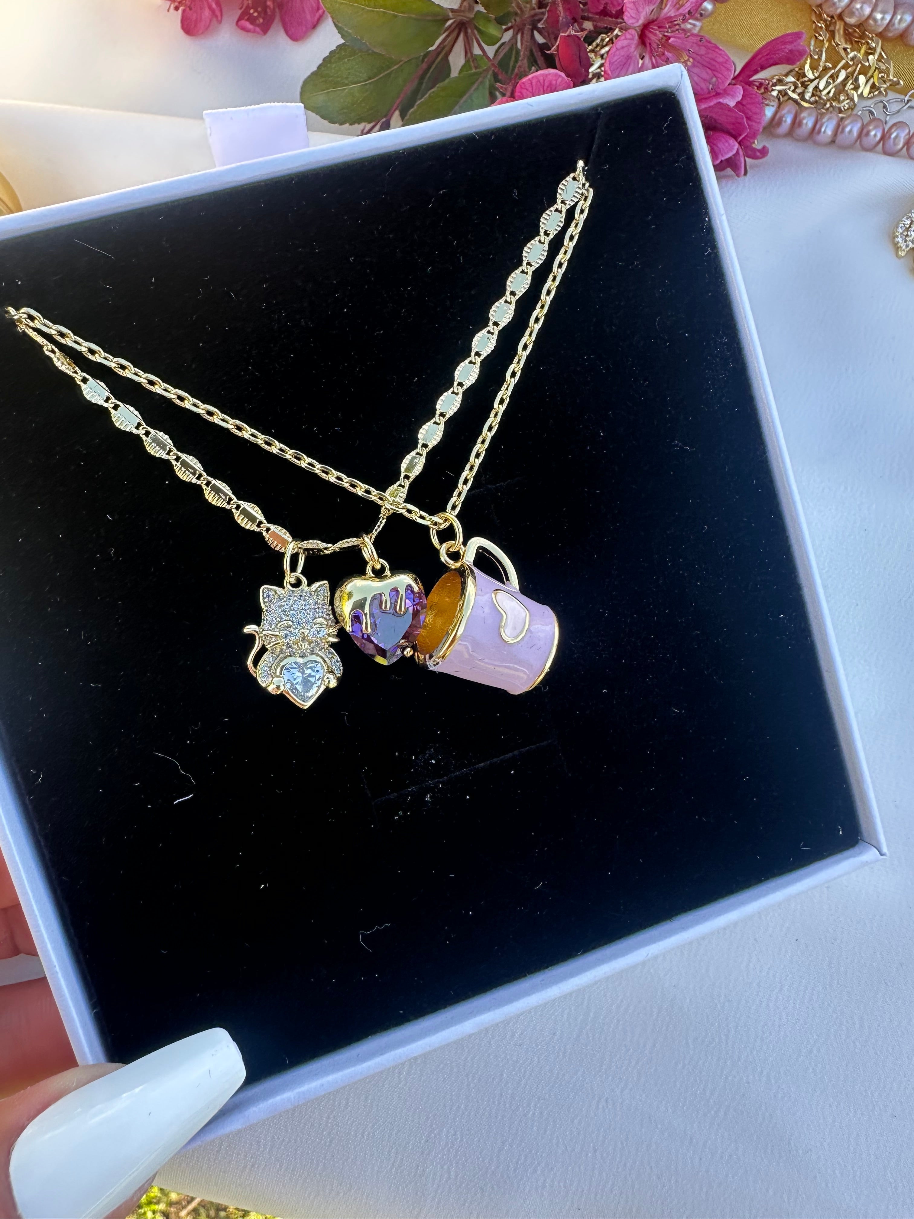 Wonderland Necklace Set