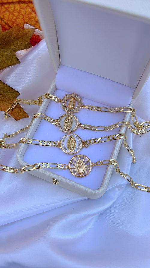 Virgen Milagrosa Bracelet (Pearl)