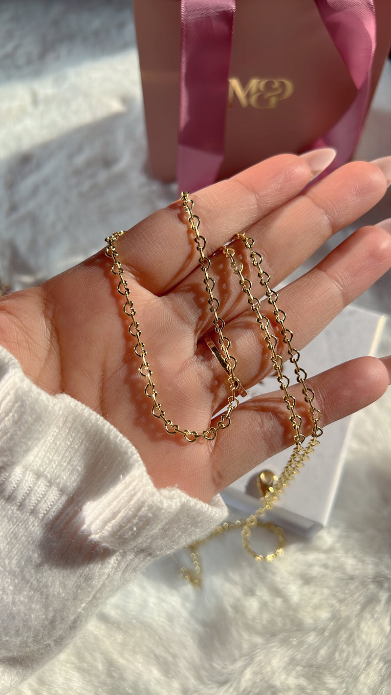 Heart Linked Chain Necklace