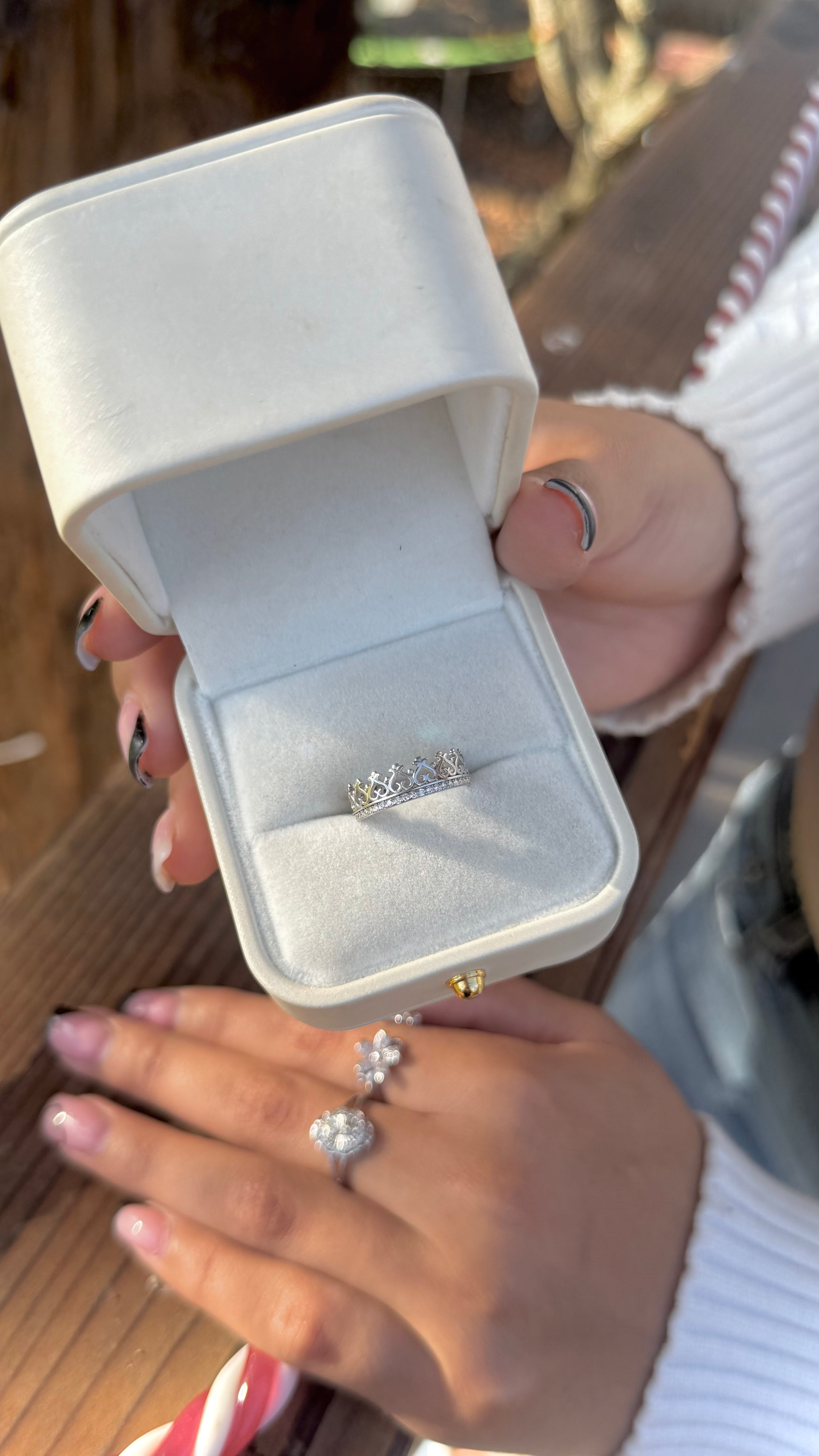 Aura Crown Sterling Ring – Size 6