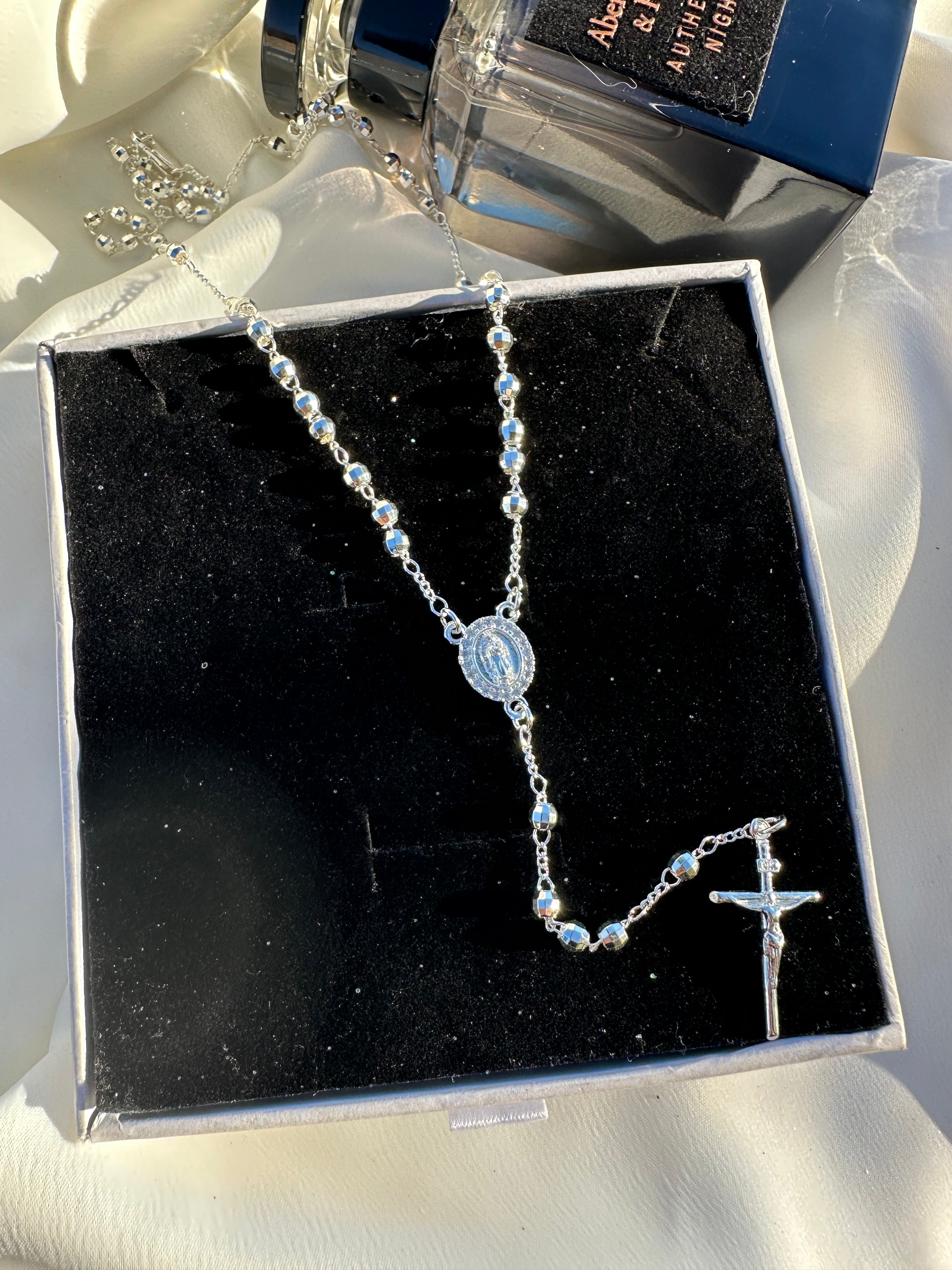 Virgin Mary Devotion Rosario