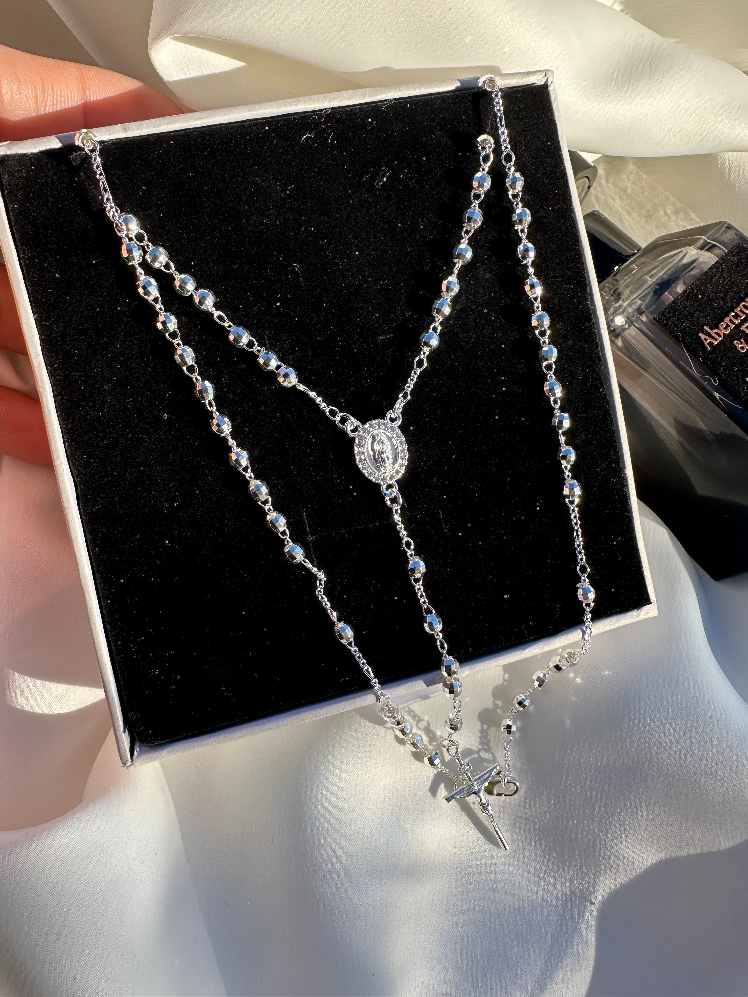 Virgin Mary Devotion Rosario