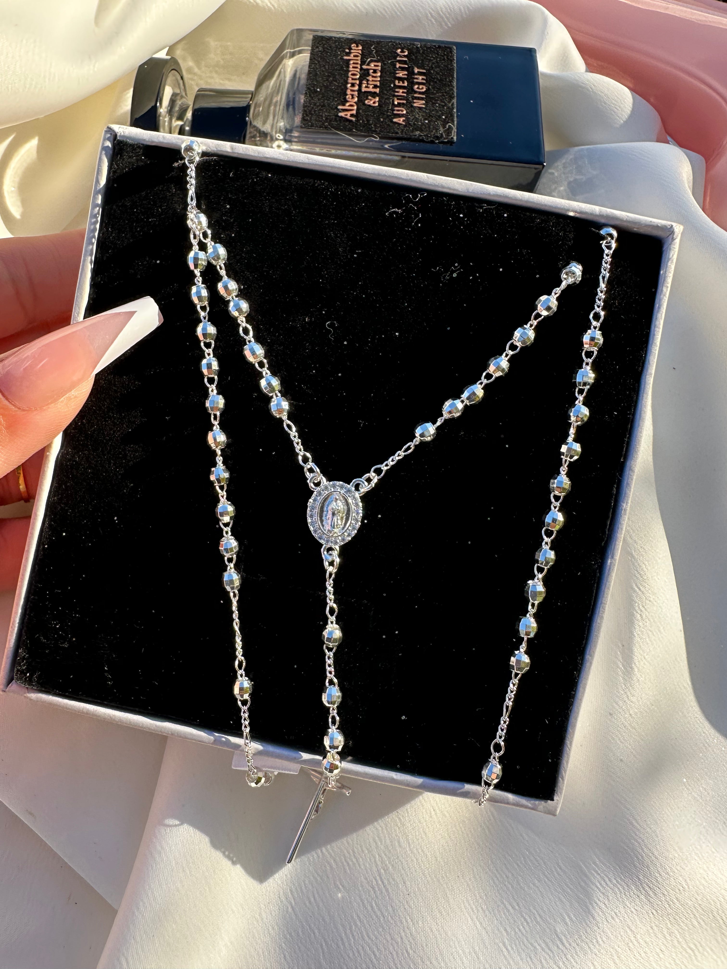 Virgin Mary Devotion Rosario