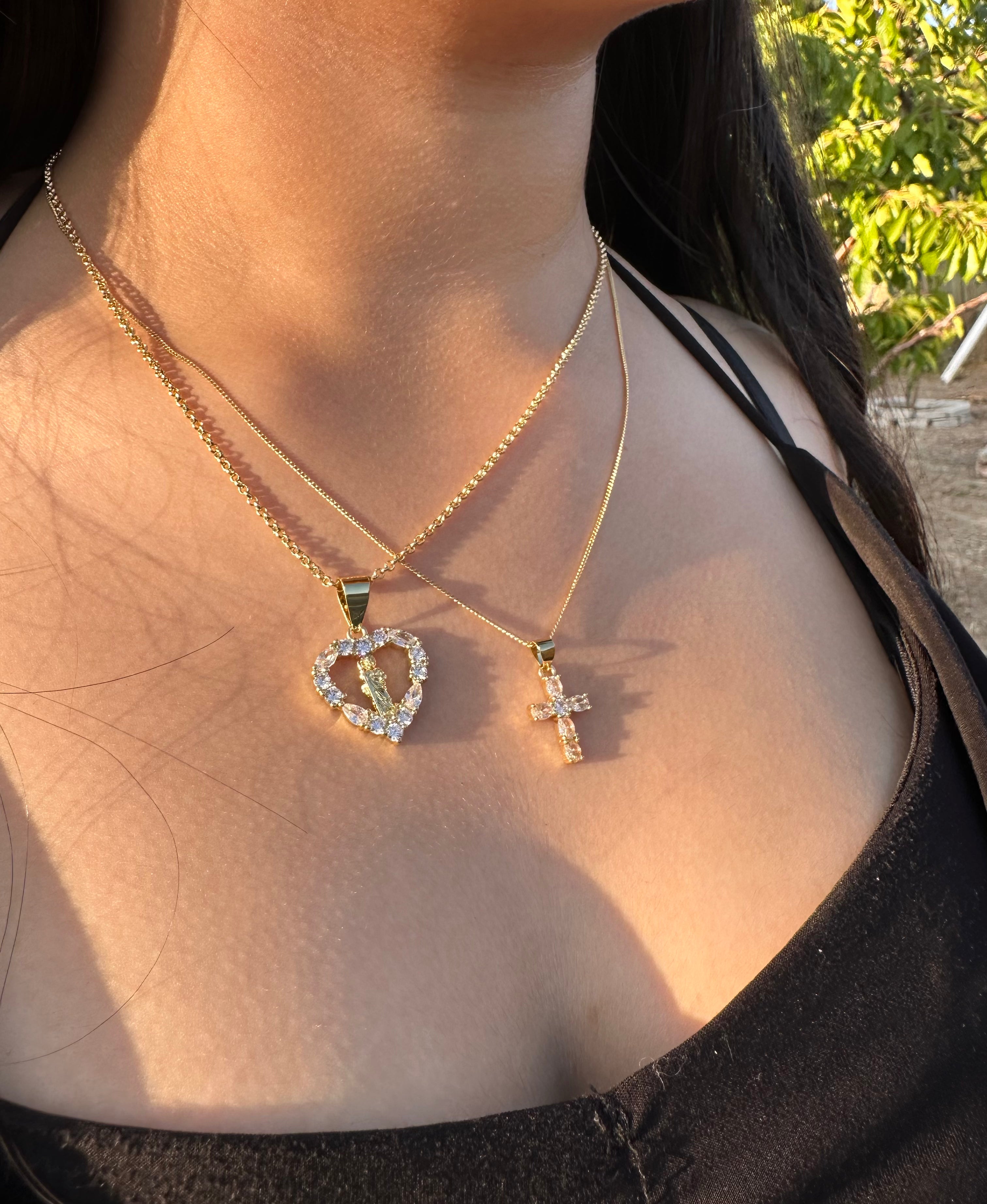 Bendición x2 Necklace Set