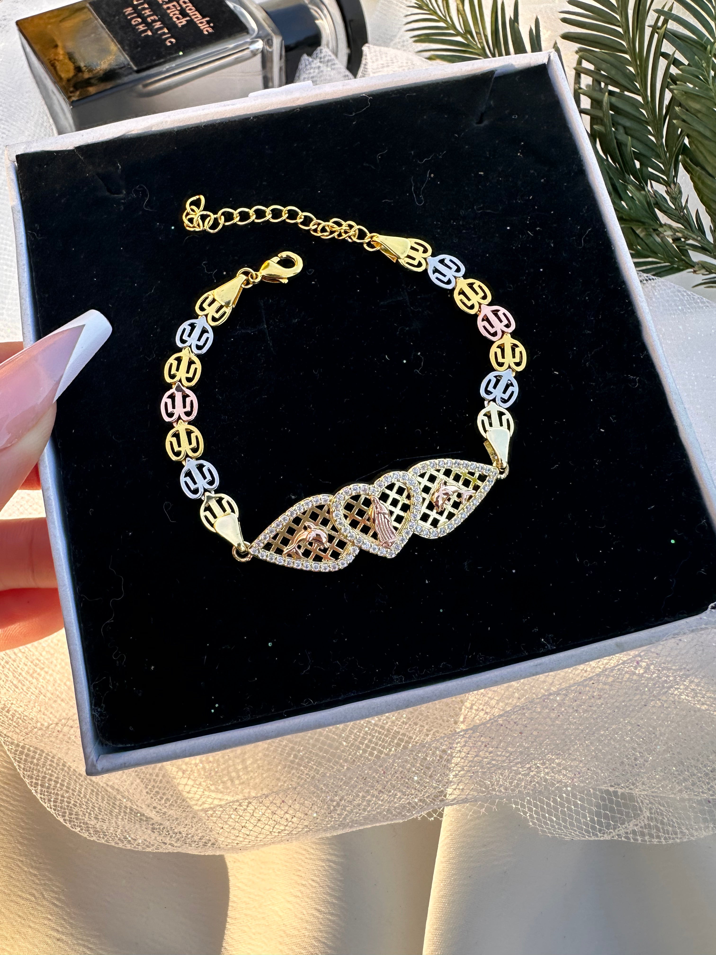 Virgin Mary Heart Bracelet