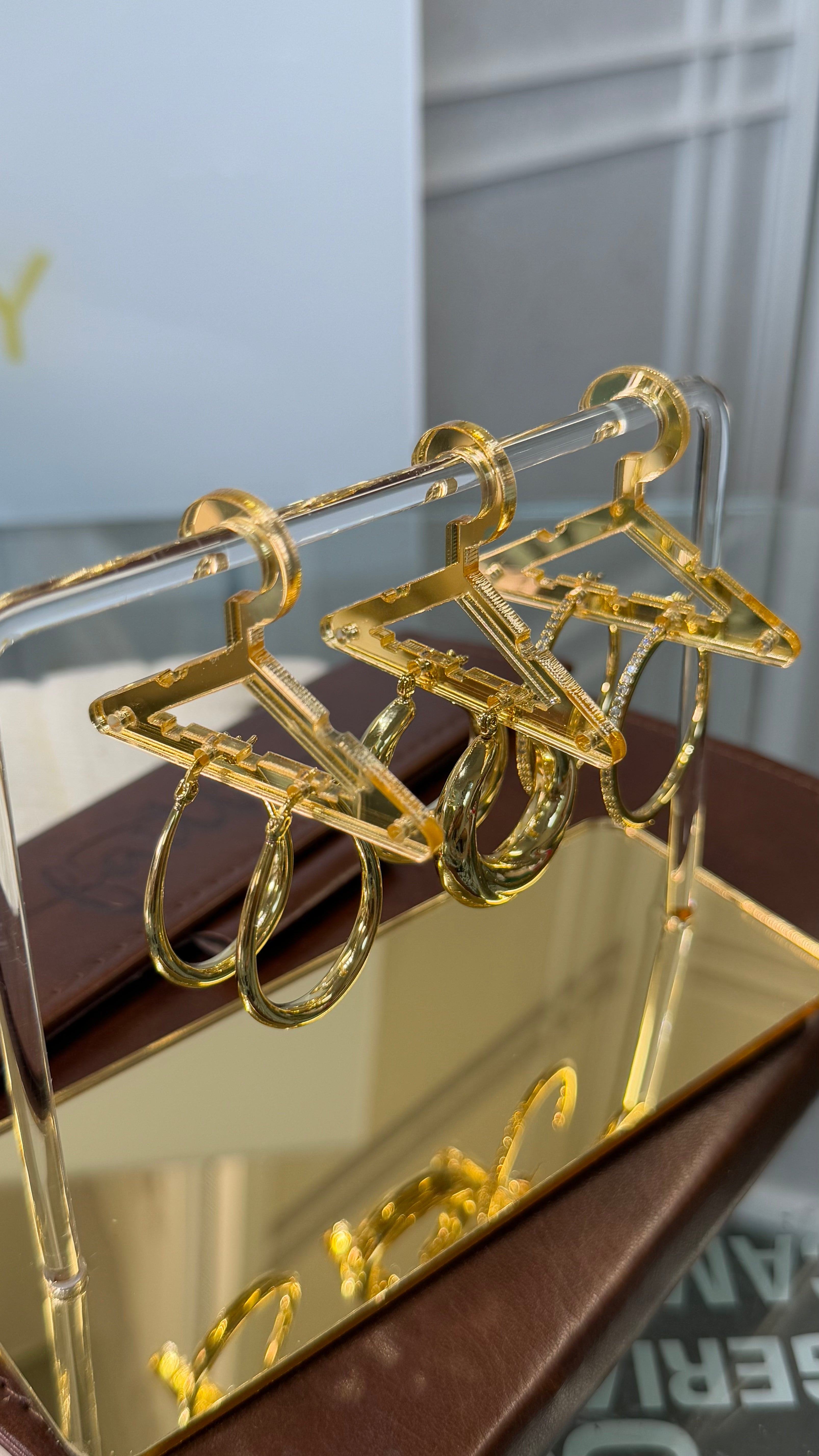 M&amp;P Soporte para Joyas + 8 Perchas