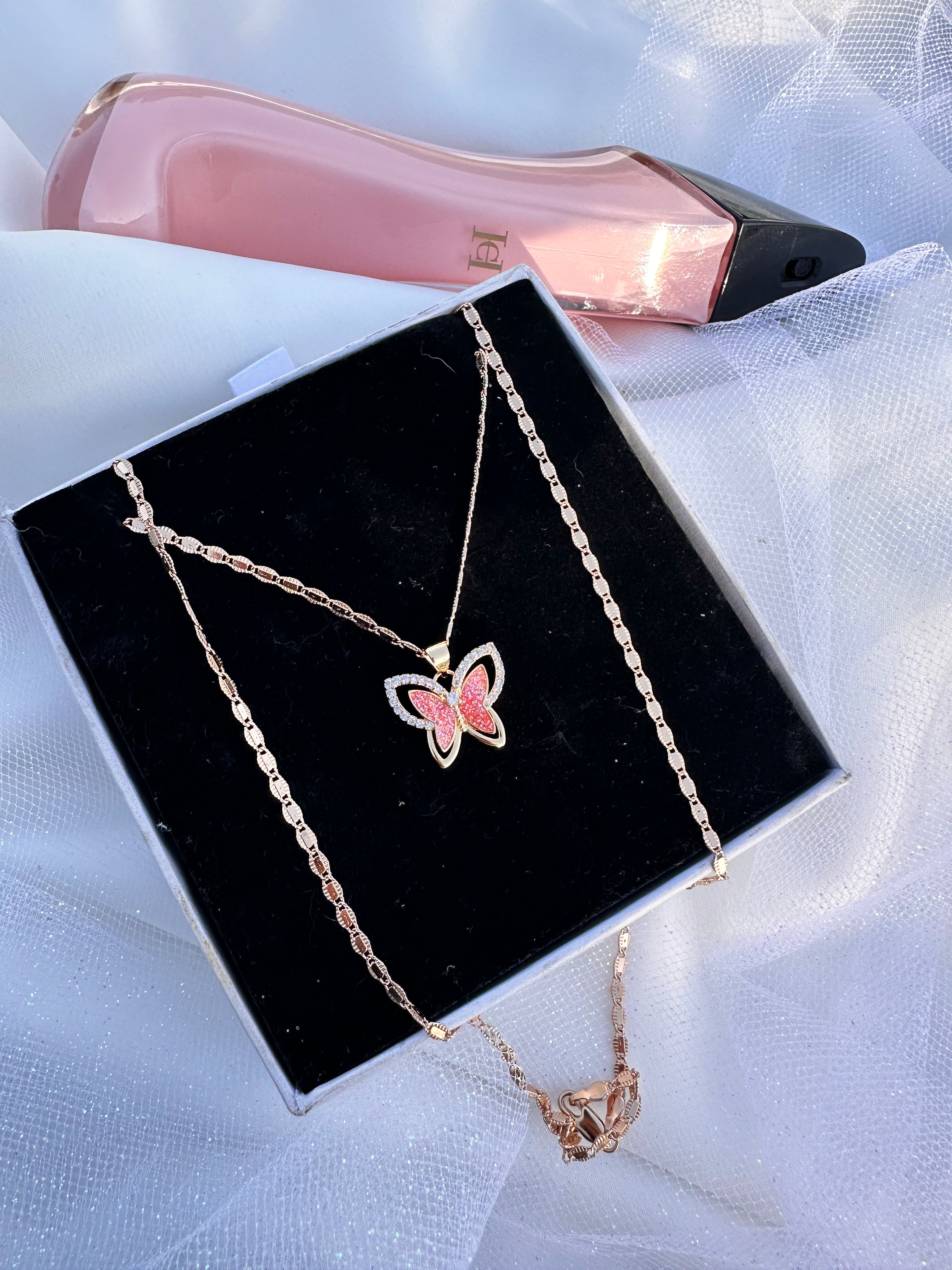 Mariposa Tracionera Necklace