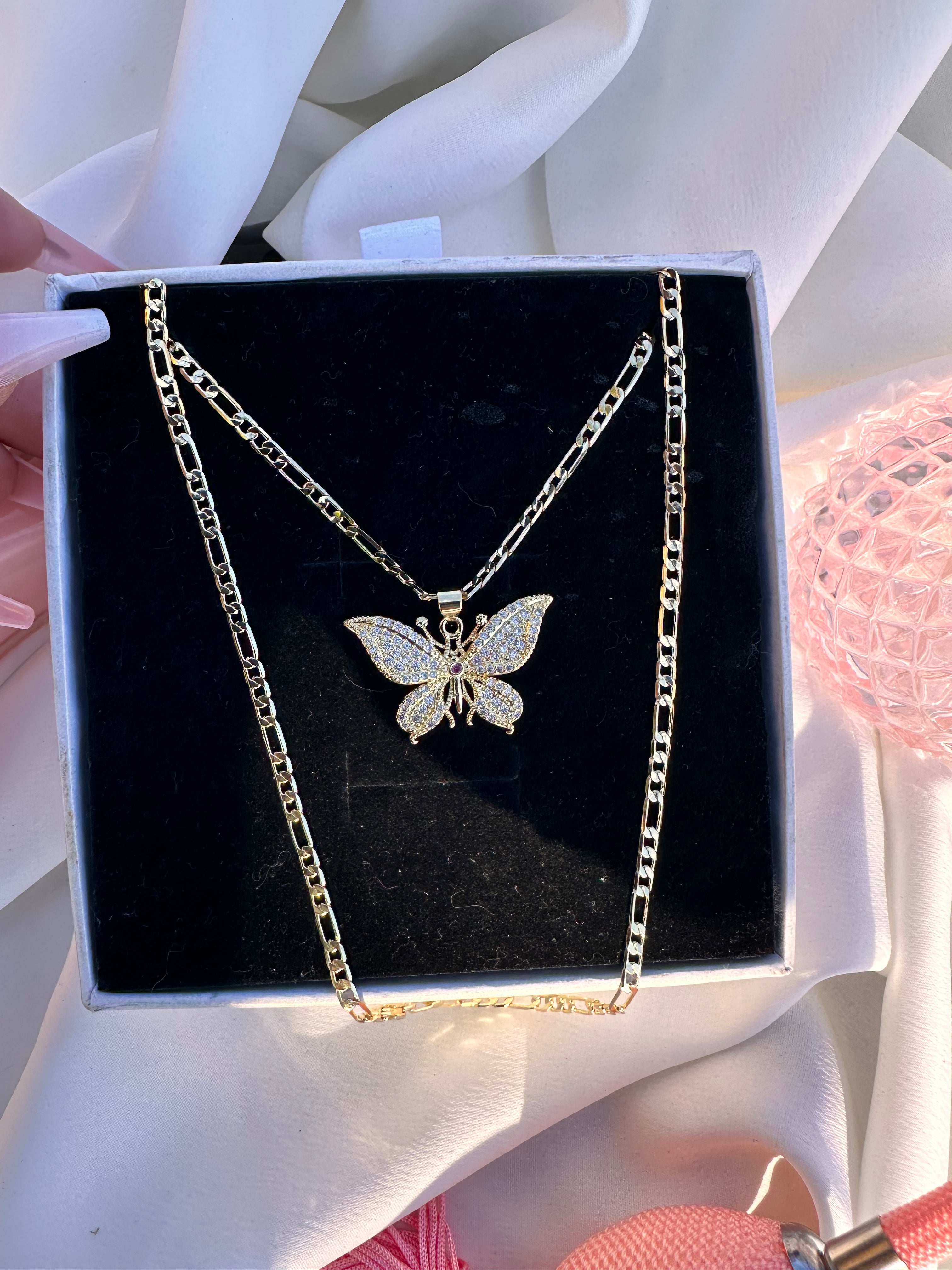 NV Mariposa Necklace